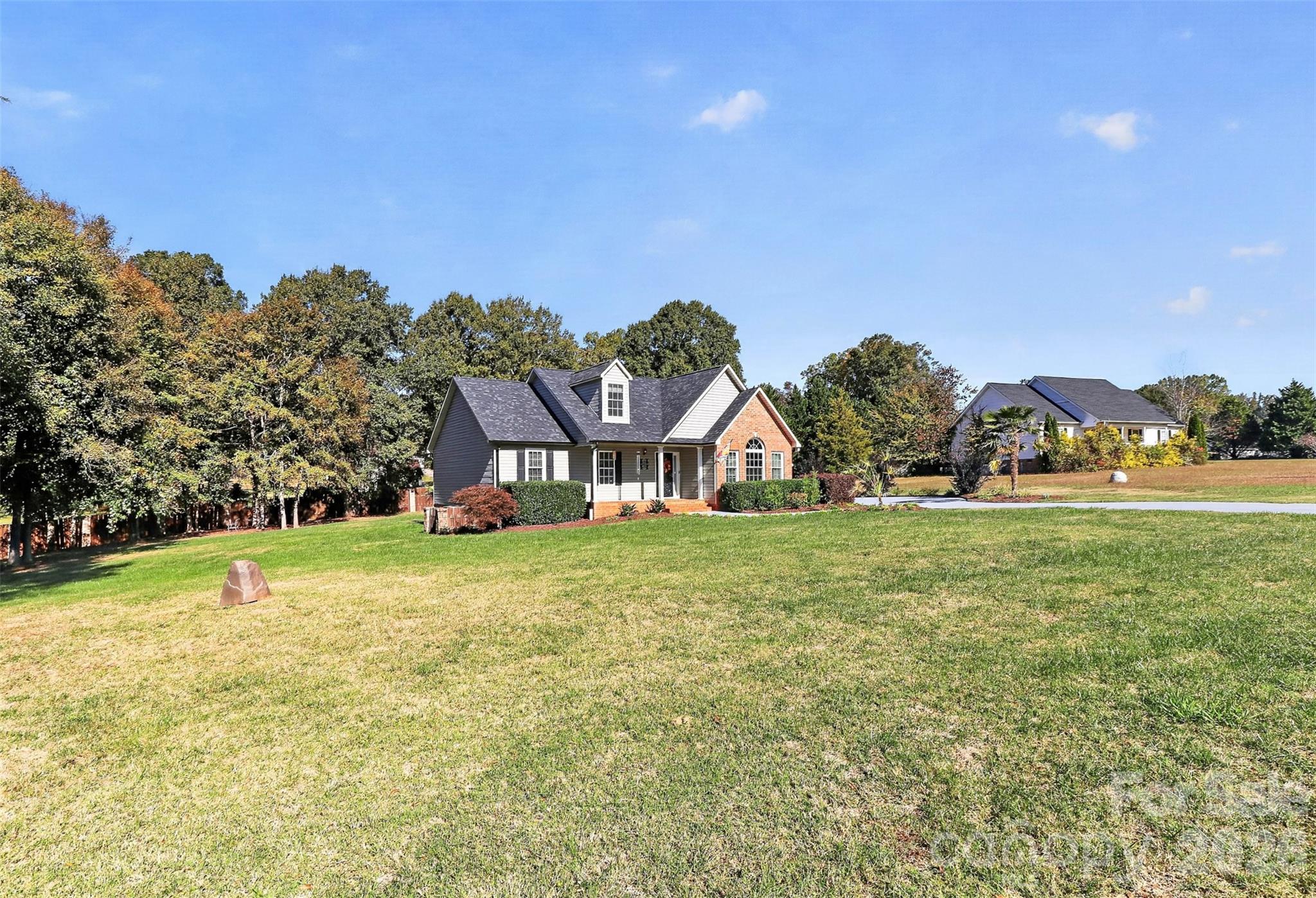 Single Family Residence at 313 Sweetbay Lane, York, photo 47 of 48
