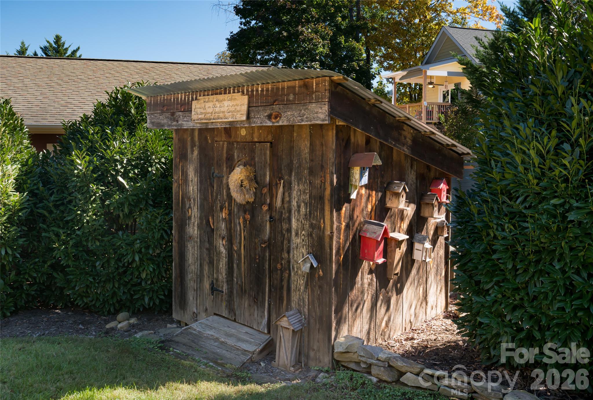Cute shed - 30 Maney Avenue, Asheville