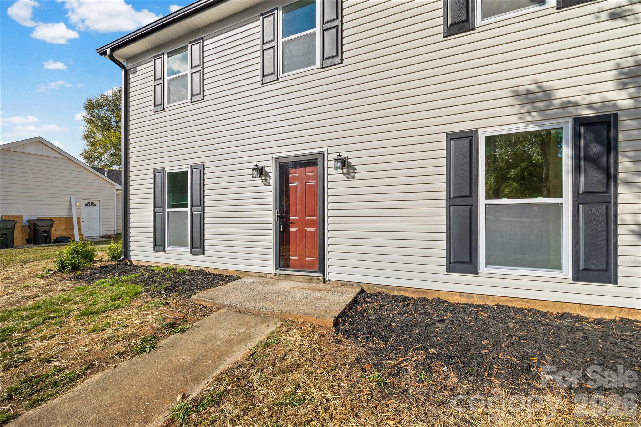Single Family Residence at 1673 Crestdale Road, Rock Hill, photo 4 of 31