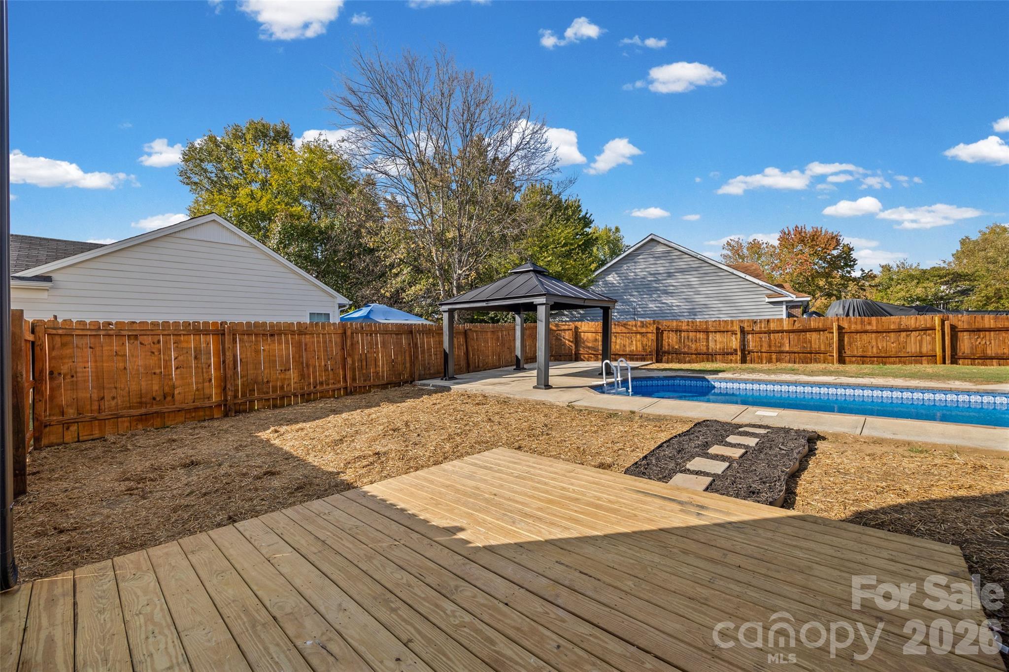 Single Family Residence at 1673 Crestdale Road, Rock Hill, photo 7 of 31