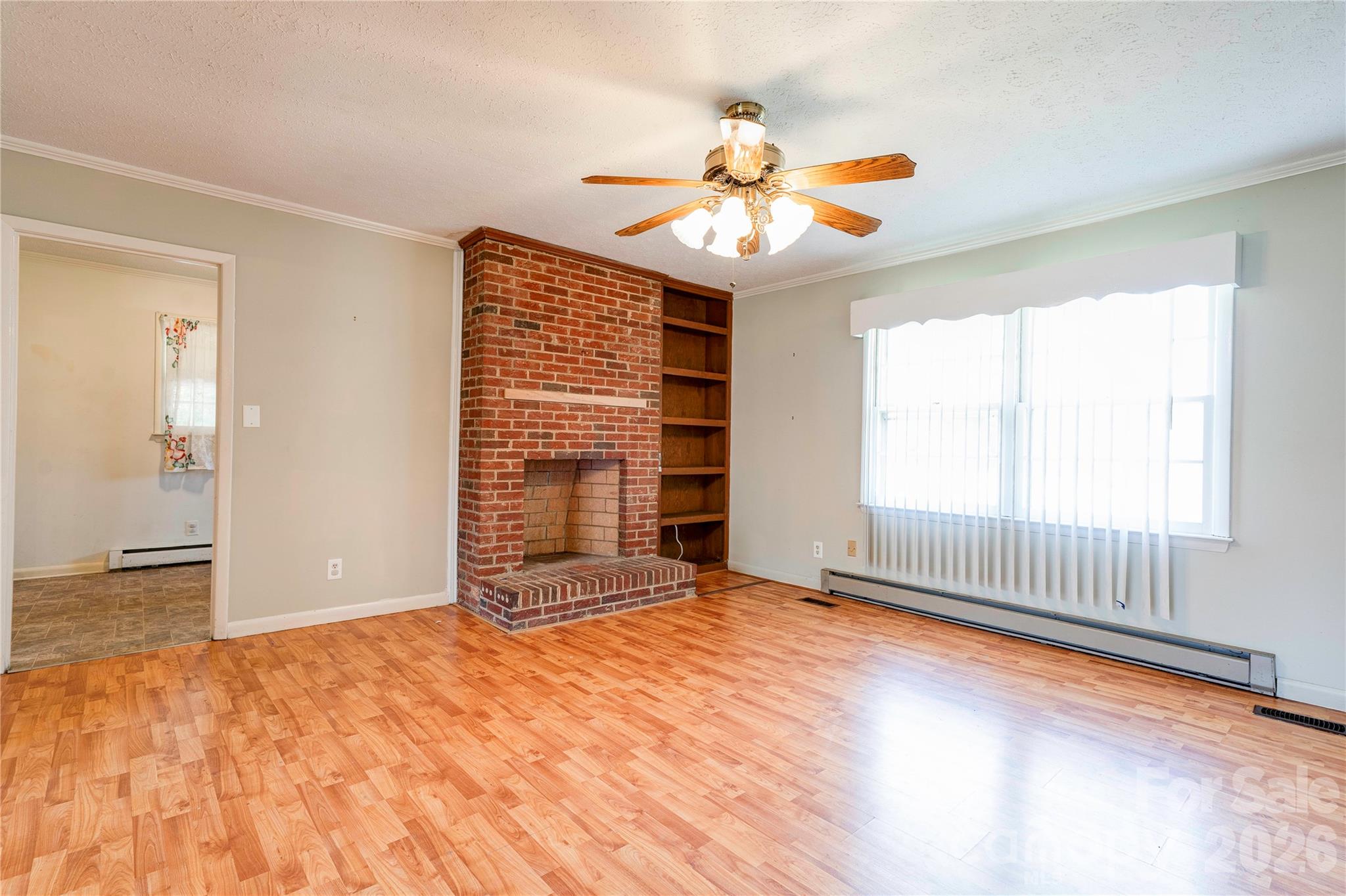 Living Room - 2202 S Post Road, Shelby