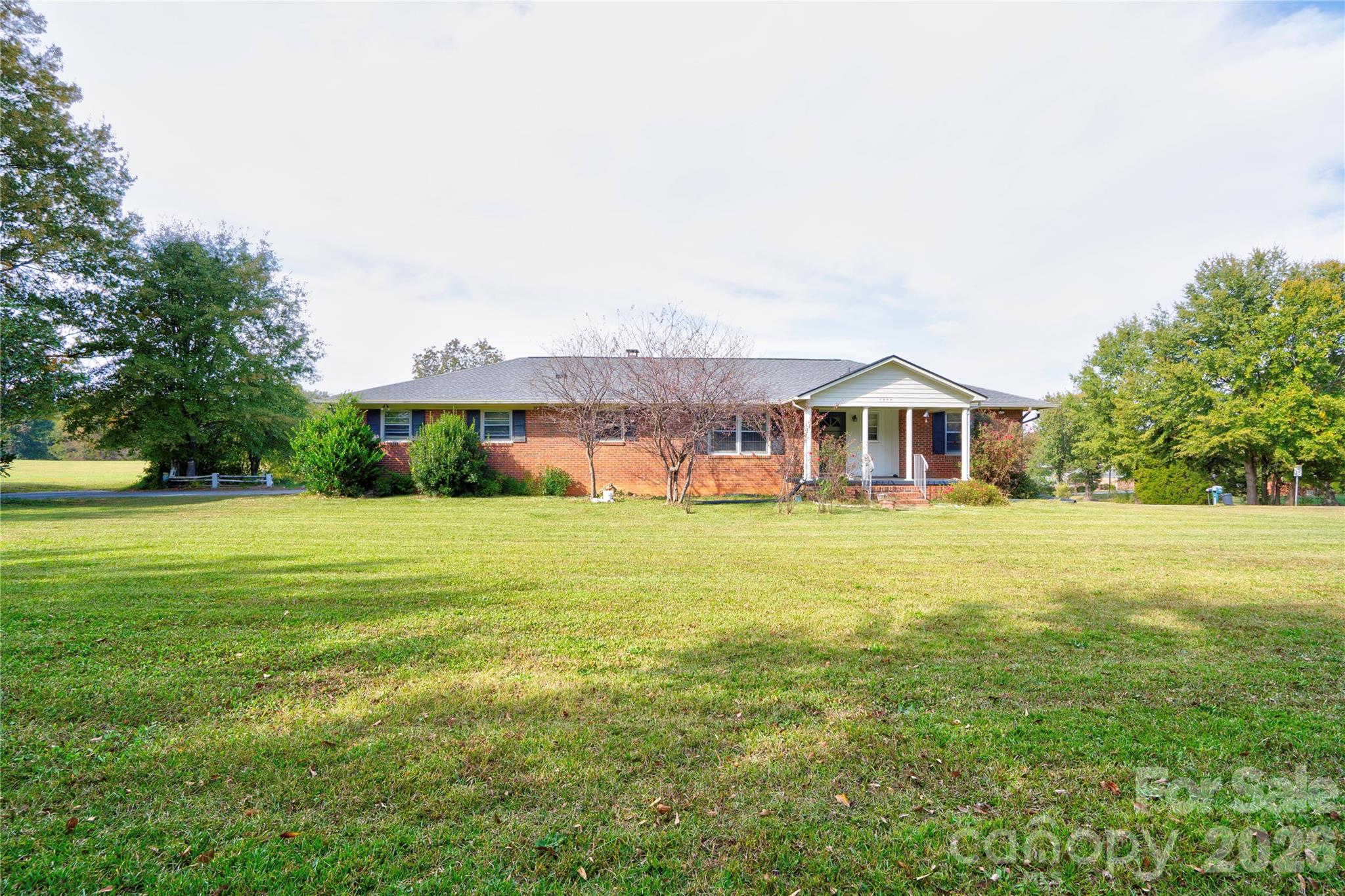 Front - 2202 S Post Road, Shelby