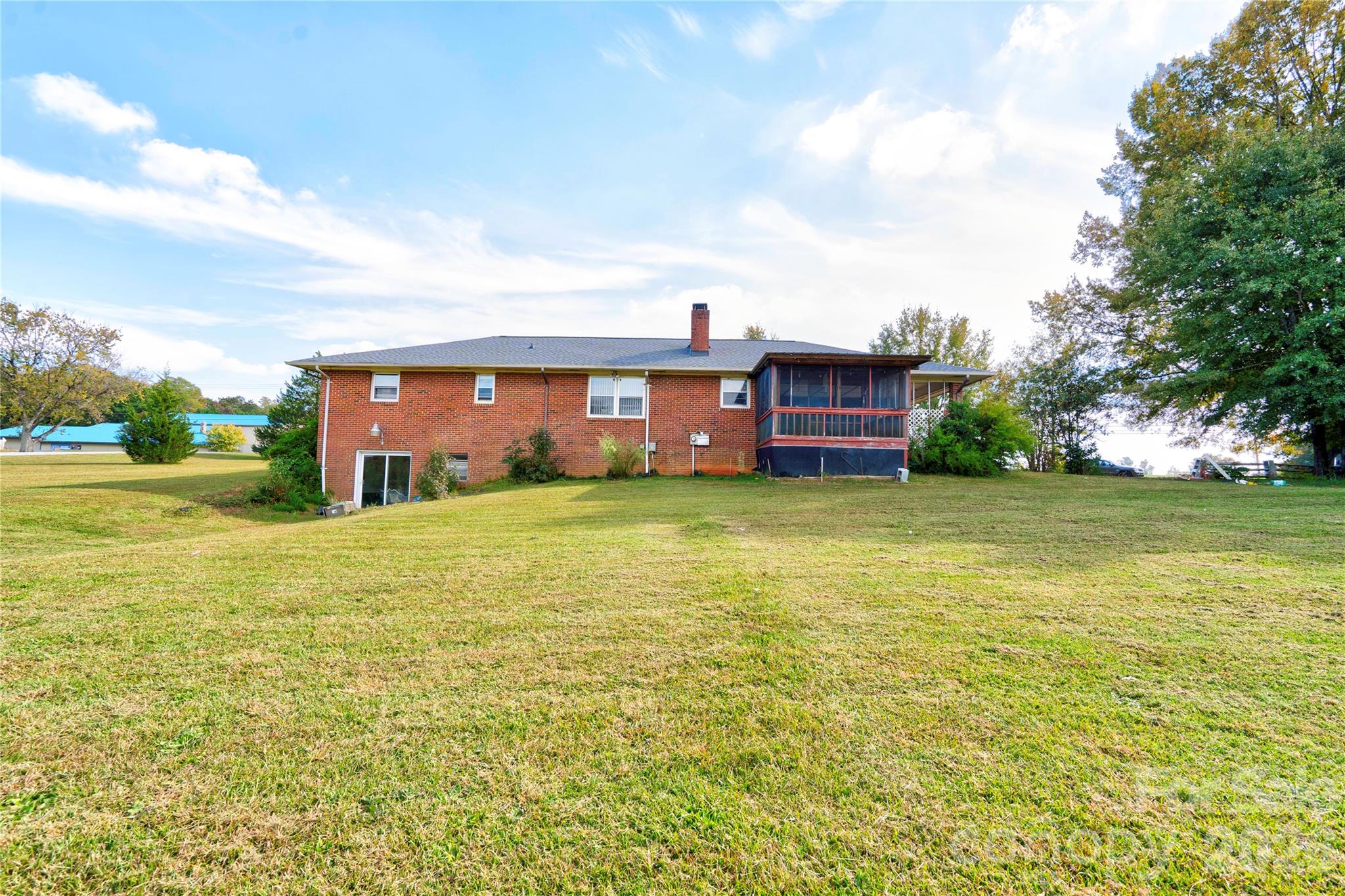 Back - 2202 S Post Road, Shelby
