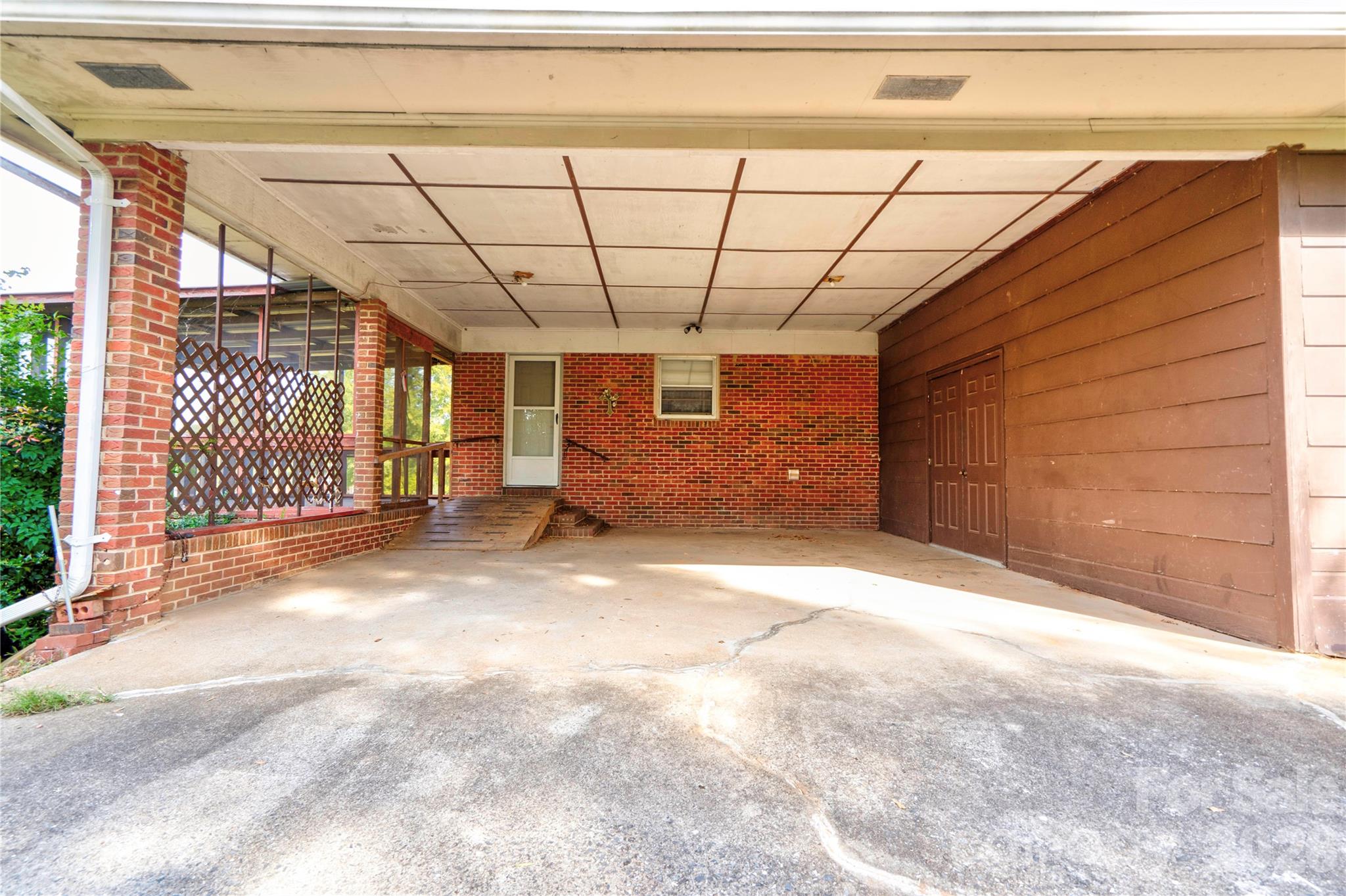 Carport - 2202 S Post Road, Shelby