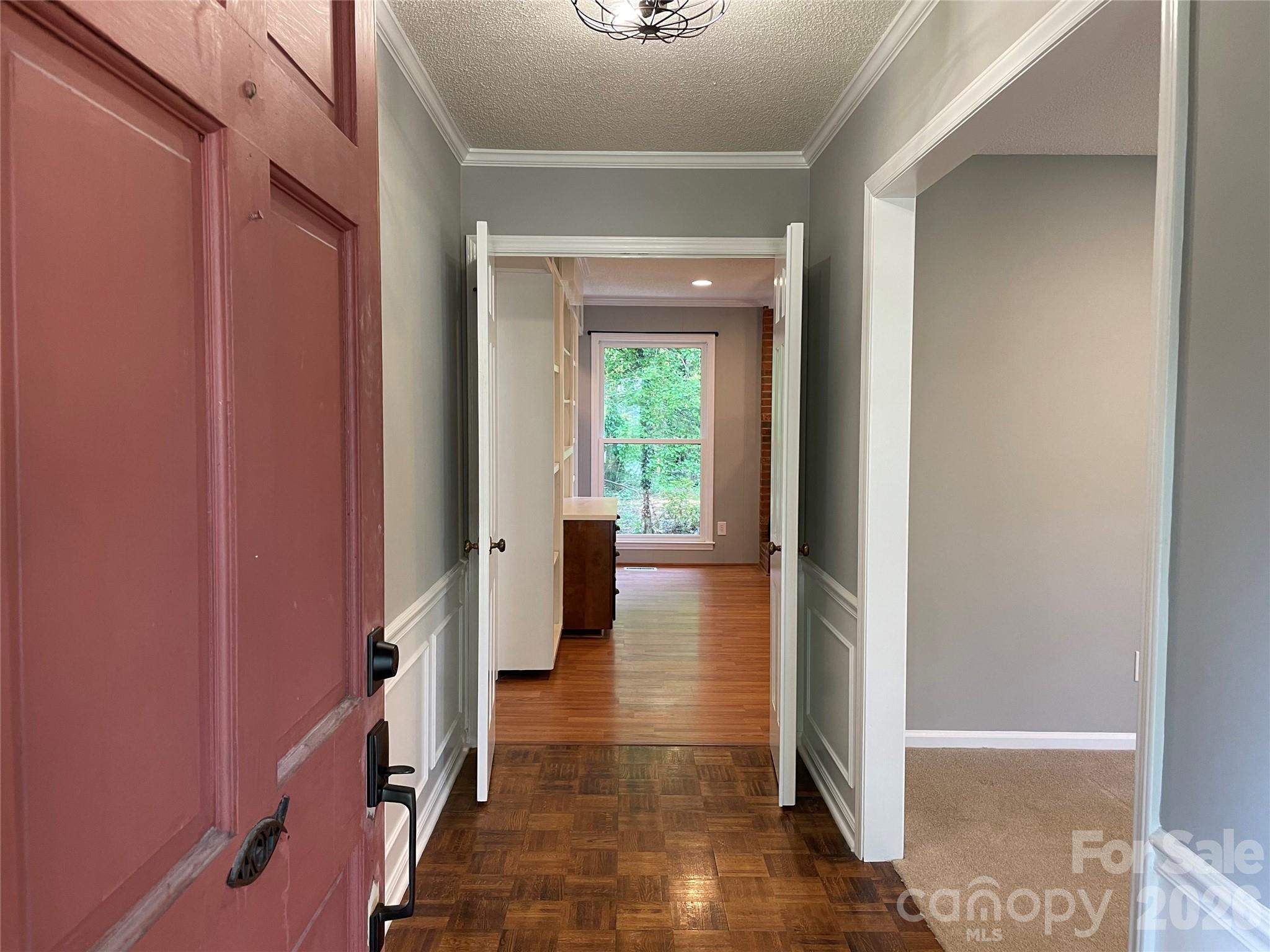 Single Family Residence at 7942 Lake Vista Drive, Denver, photo 5 of 41