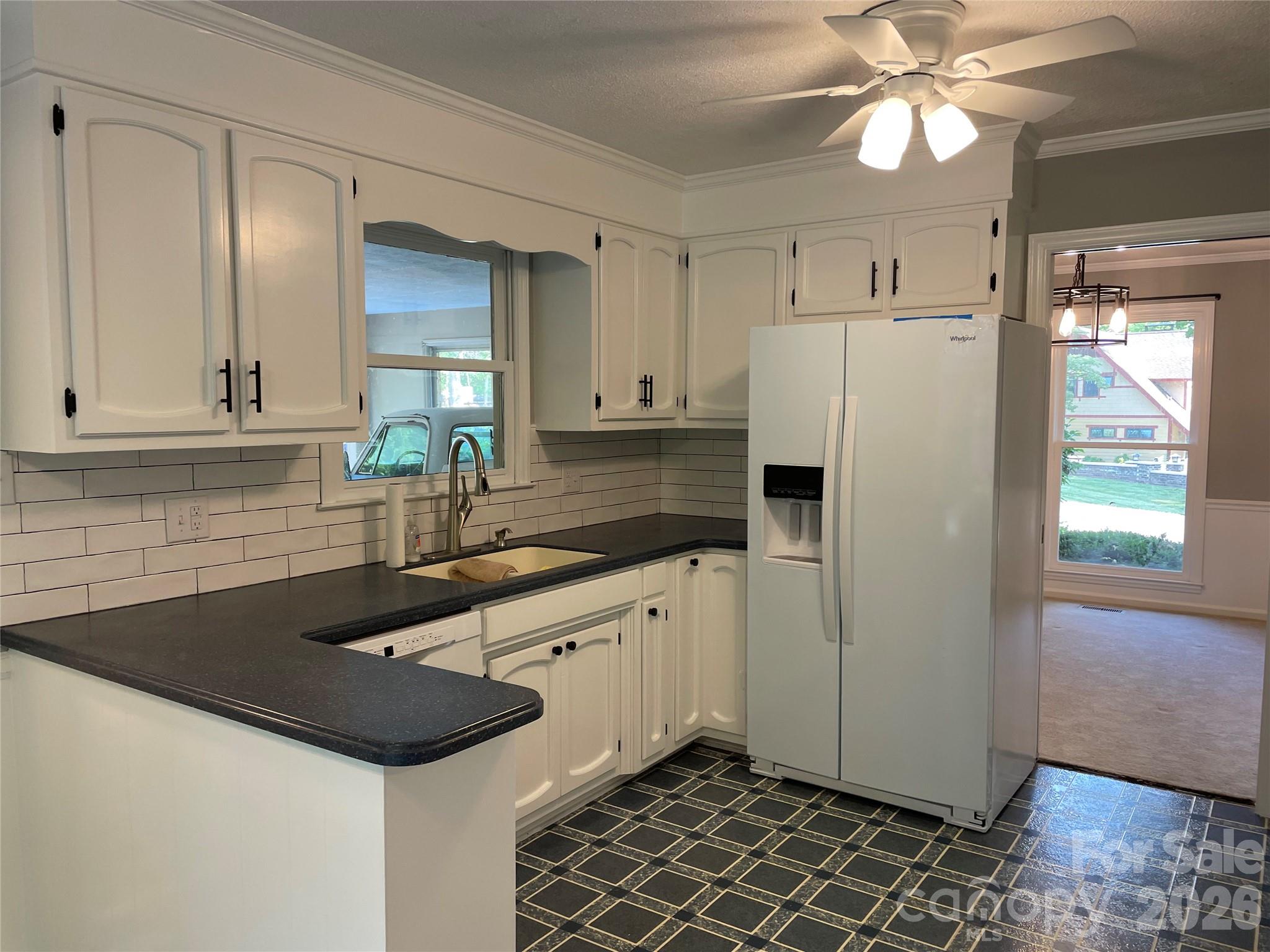 Single Family Residence at 7942 Lake Vista Drive, Denver, photo 12 of 41