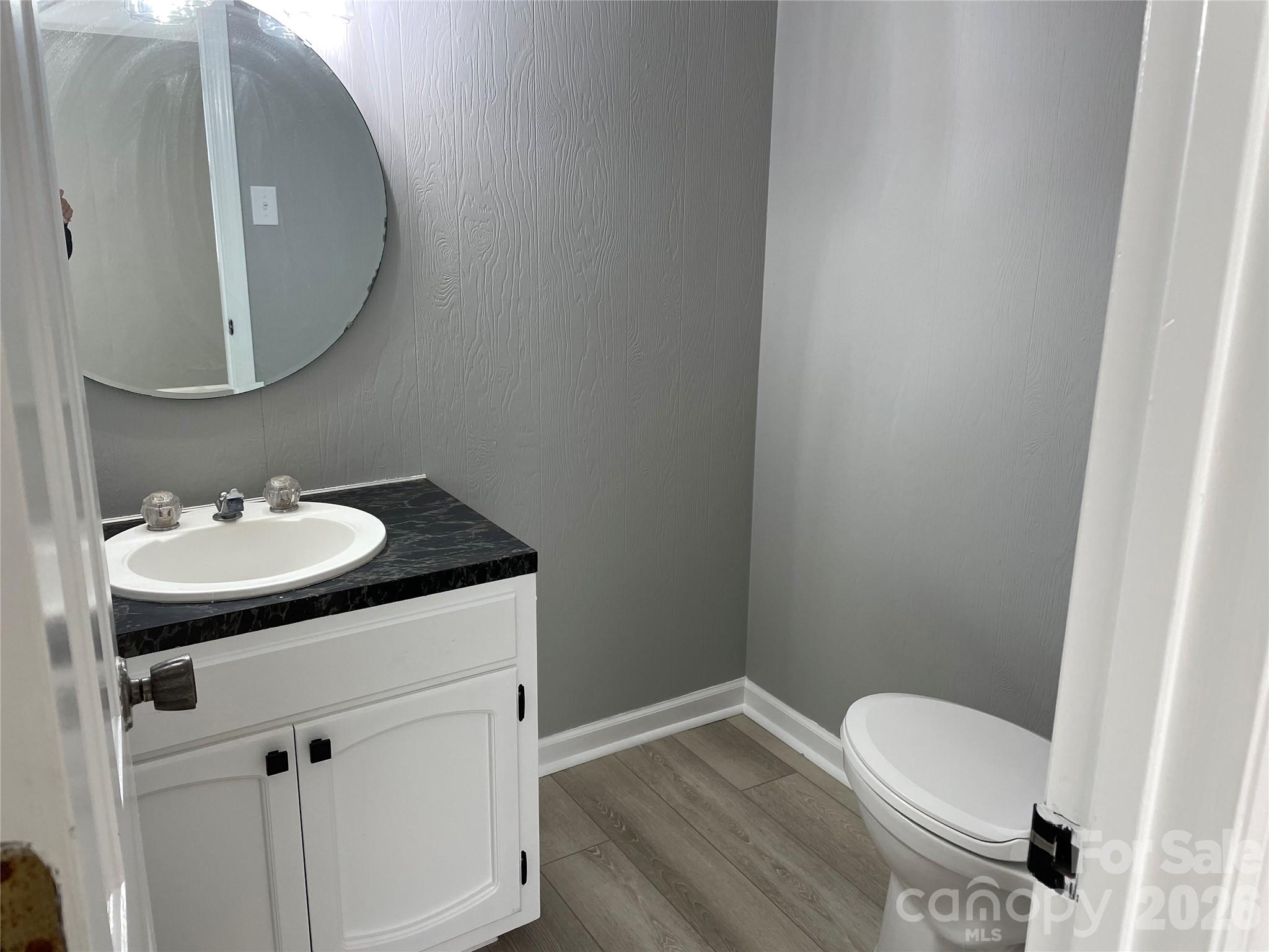 Single Family Residence at 7942 Lake Vista Drive, Denver, photo 18 of 41