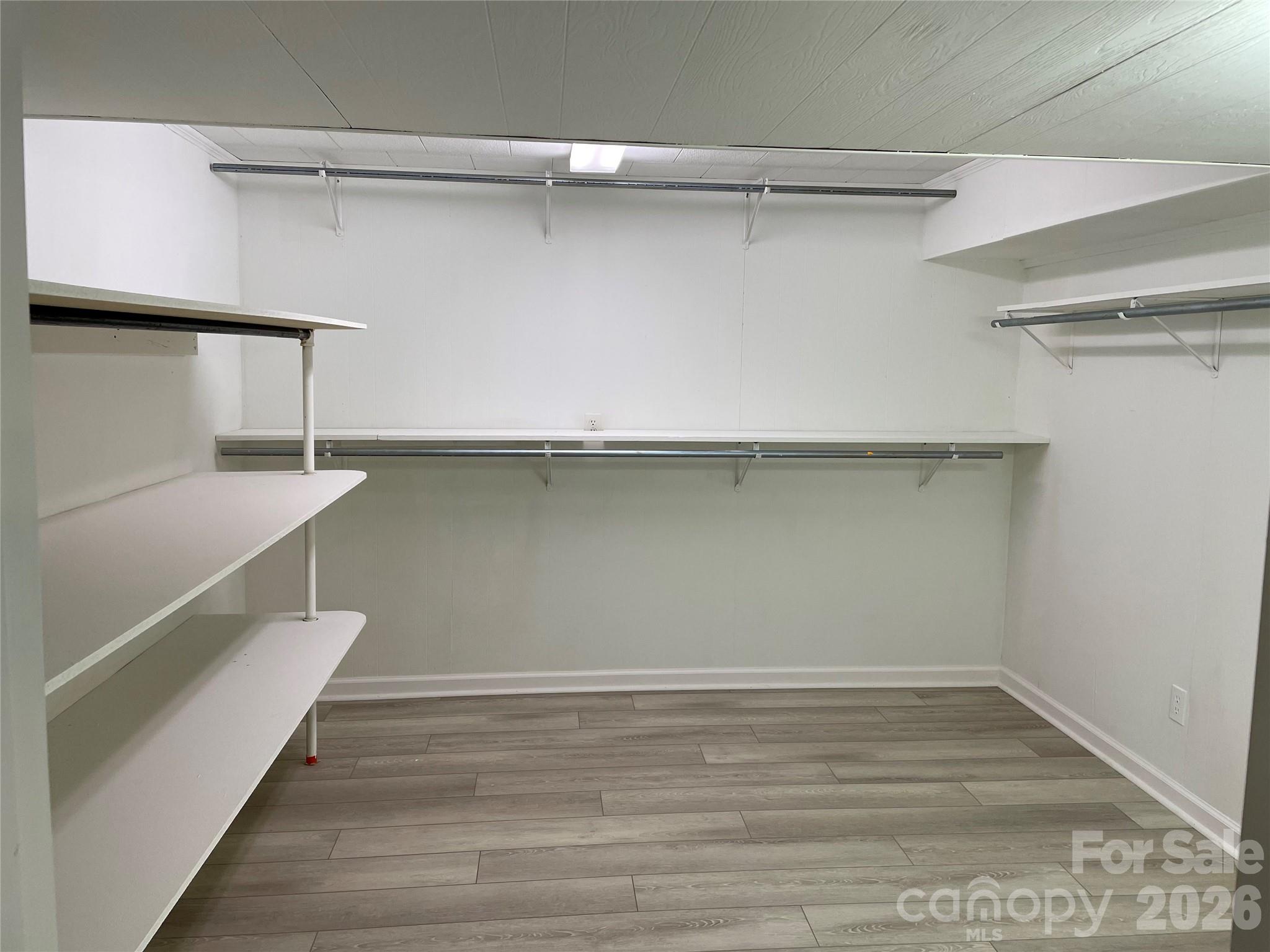 Single Family Residence at 7942 Lake Vista Drive, Denver, photo 20 of 41