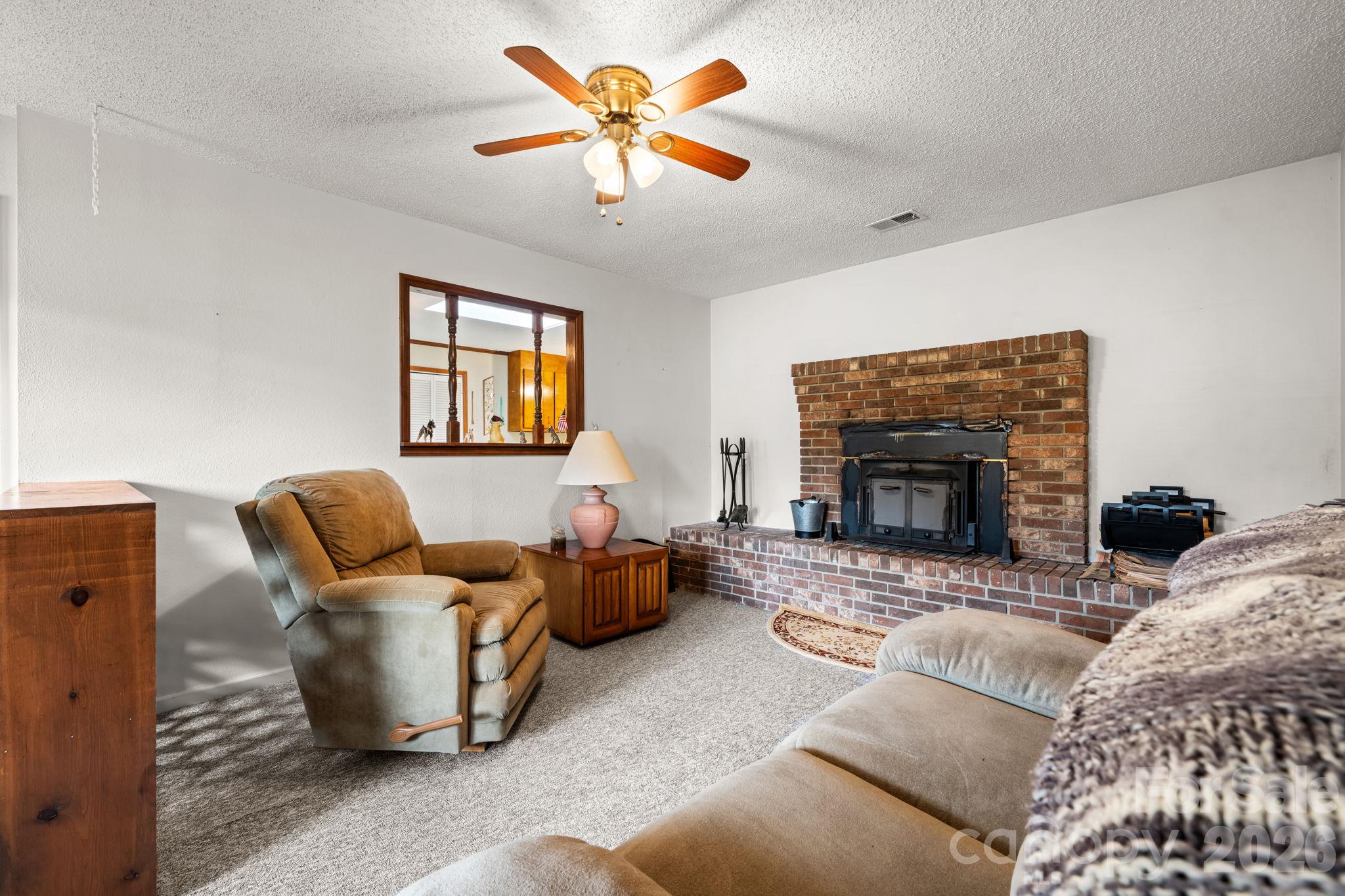 Single Family Residence at 745 Marler Road, Marion, photo 4 of 47