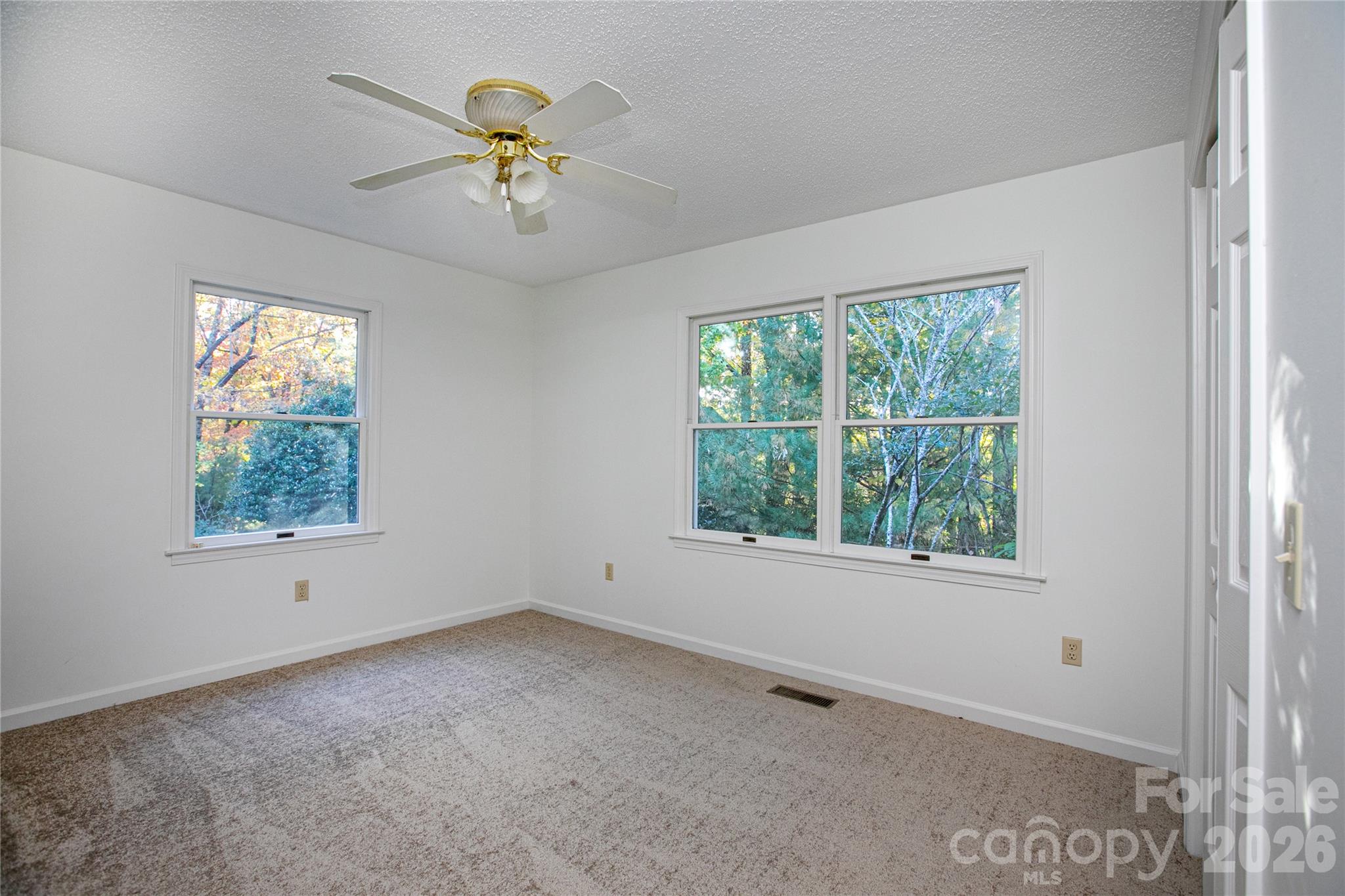 Single Family Residence at 26 Fjord Road, Rosman, photo 16 of 46