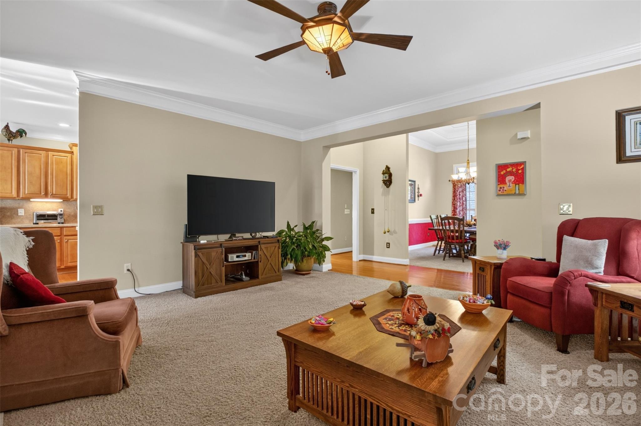 Single Family Residence at 170 Herons Gate Drive, Mooresville, photo 7 of 34