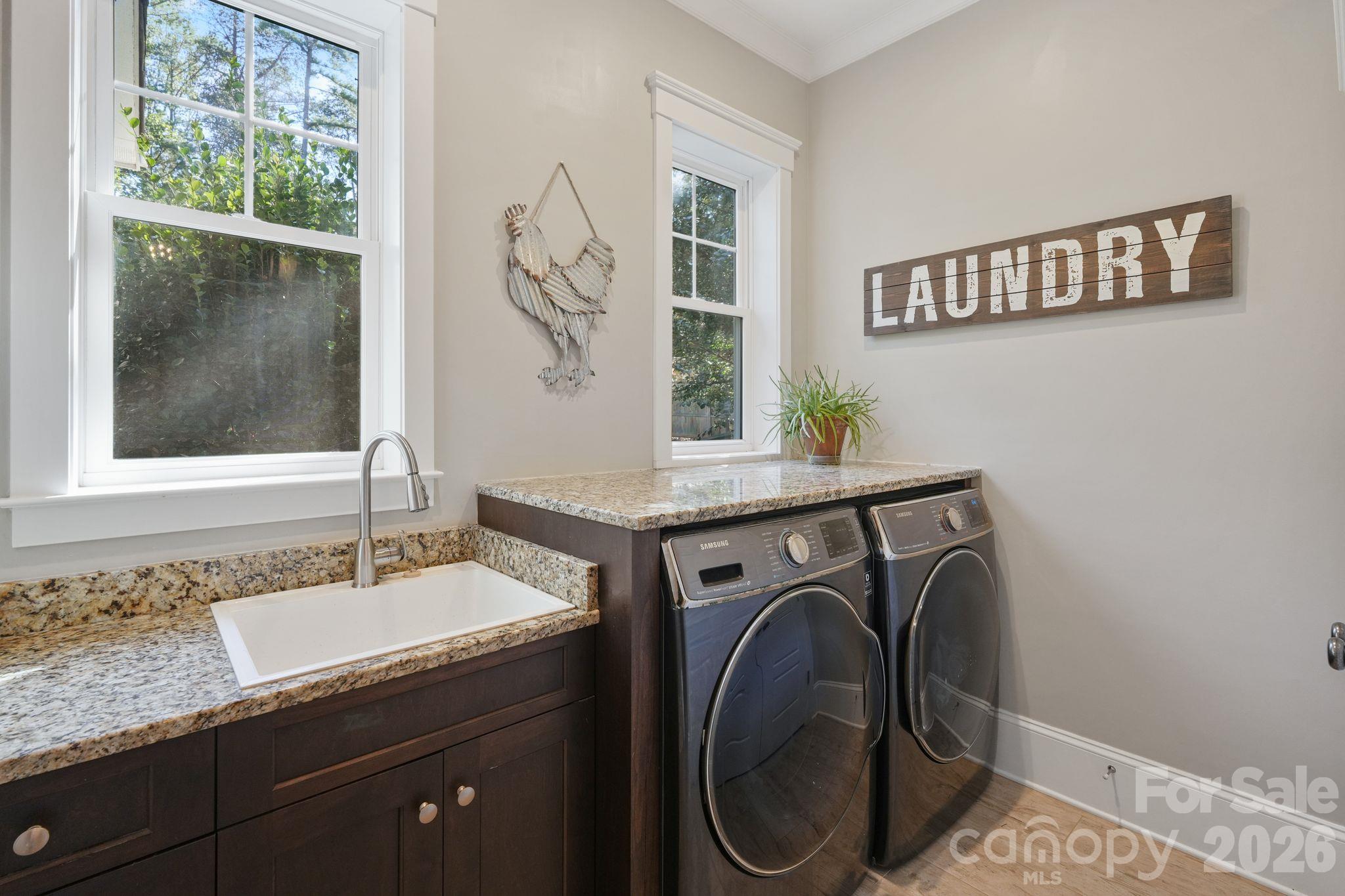 Single Family Residence at 13908 Island Drive, Huntersville, photo 15 of 46