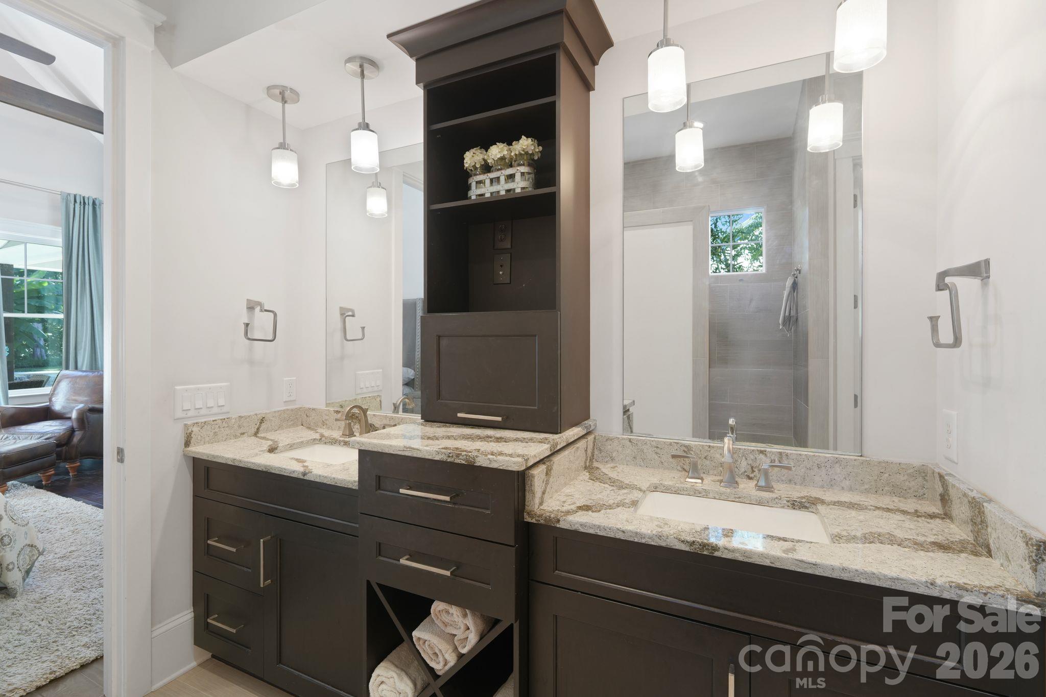 Single Family Residence at 13908 Island Drive, Huntersville, photo 18 of 46