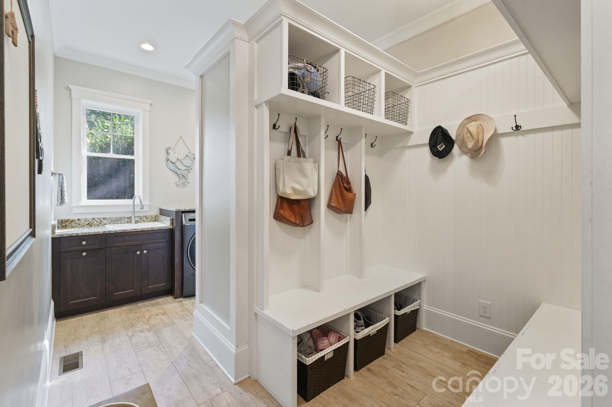 Single Family Residence at 13908 Island Drive, Huntersville, photo 29 of 46