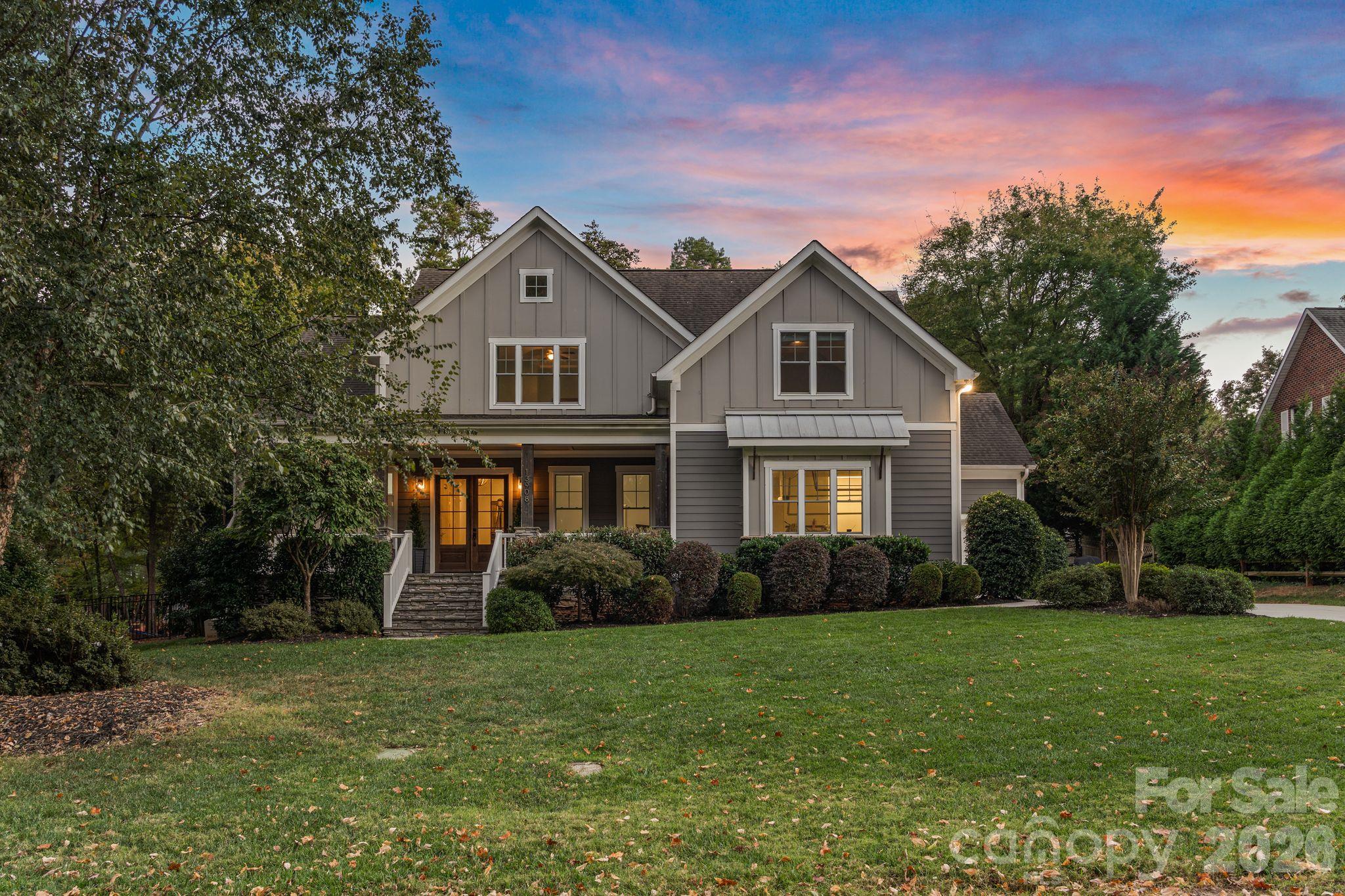 Single Family Residence at 13908 Island Drive, Huntersville, photo 38 of 46