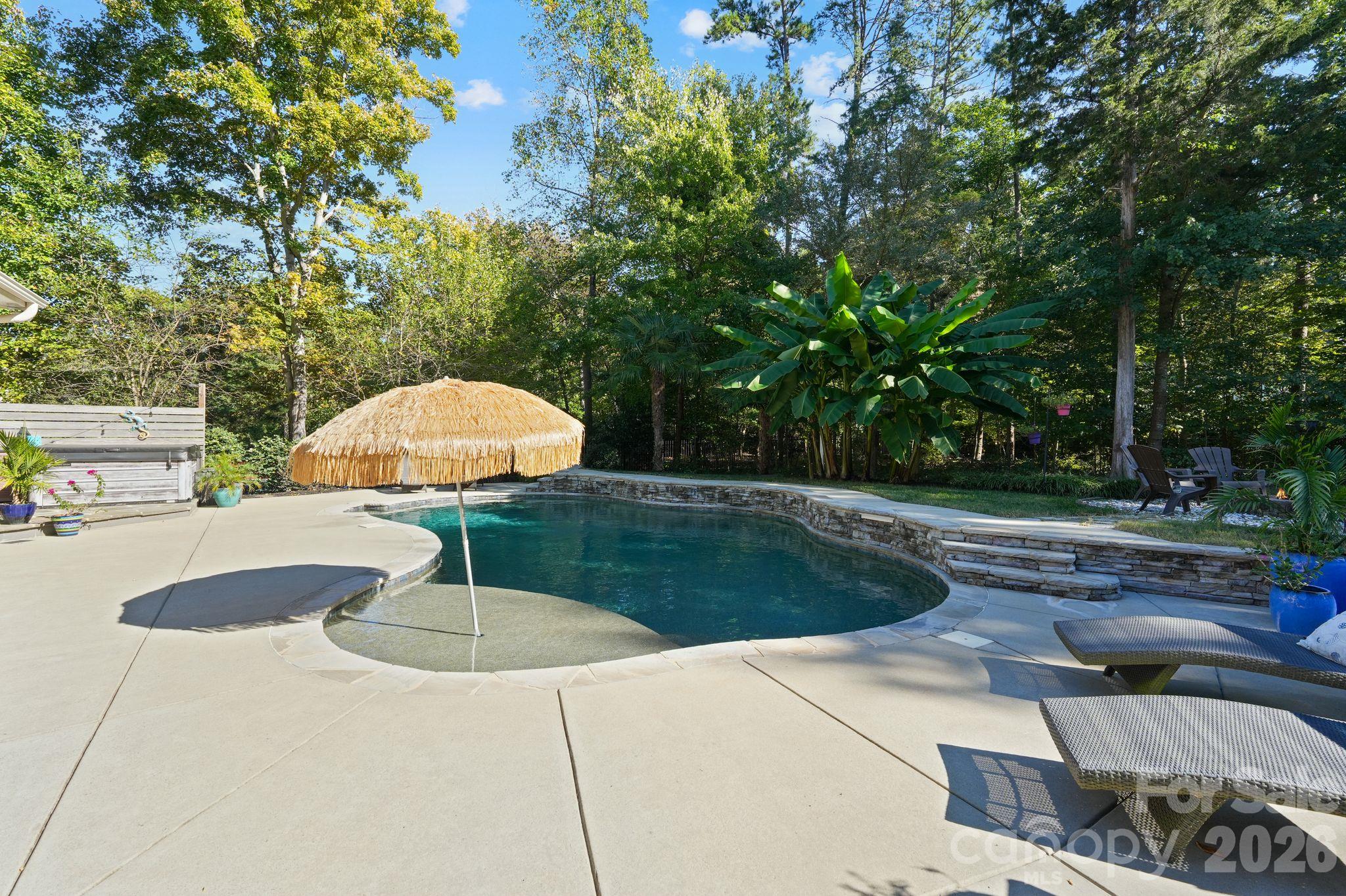 Single Family Residence at 13908 Island Drive, Huntersville, photo 42 of 46