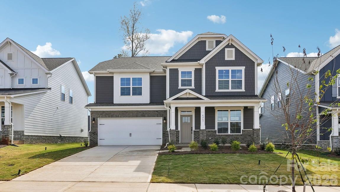 Single Family Residence at 4267 Round Table Drive, Gastonia, photo 2 of 49
