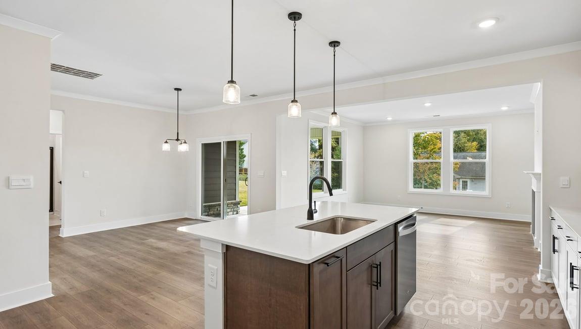 Single Family Residence at 4267 Round Table Drive, Gastonia, photo 18 of 49