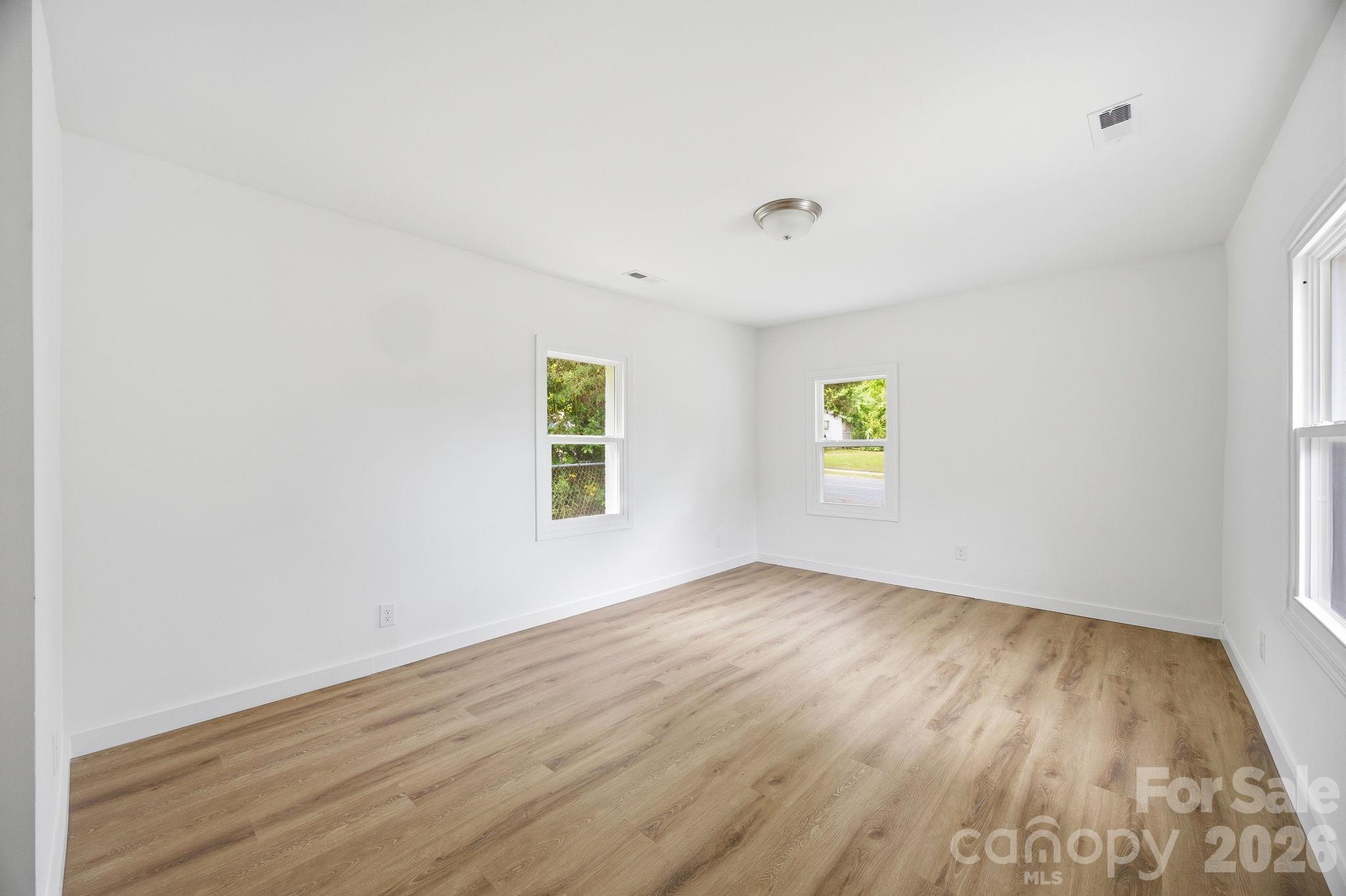 Single Family Residence at 304 Ashford Street, Chester, photo 6 of 24