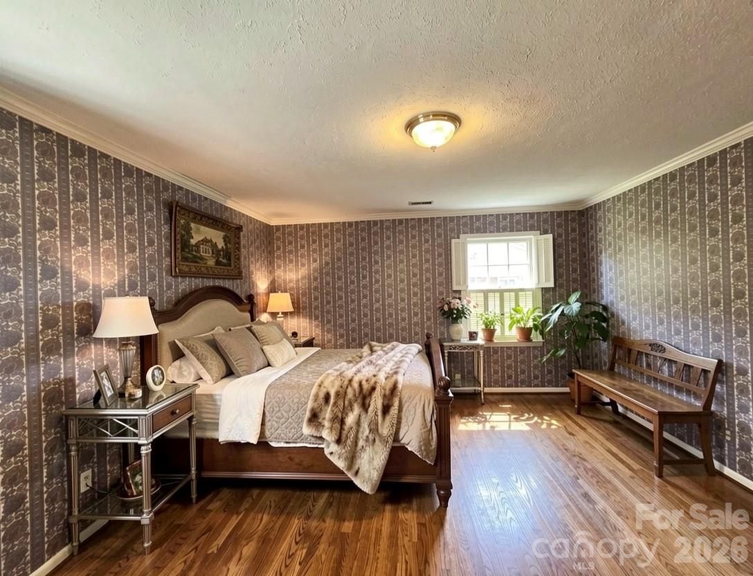 Single Family Residence at 524 Country Club Circle, Shelby, photo 25 of 39