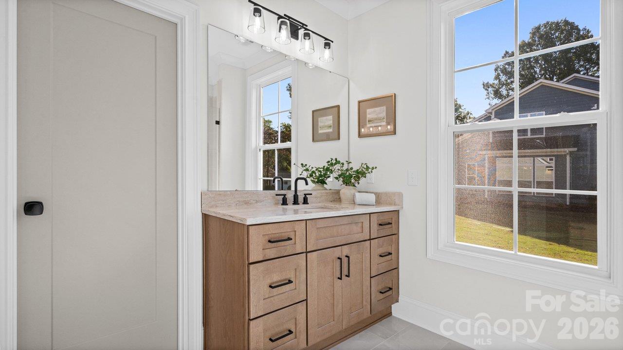 Single Family Residence at 6910 Alexander Road, Charlotte, photo 15 of 37