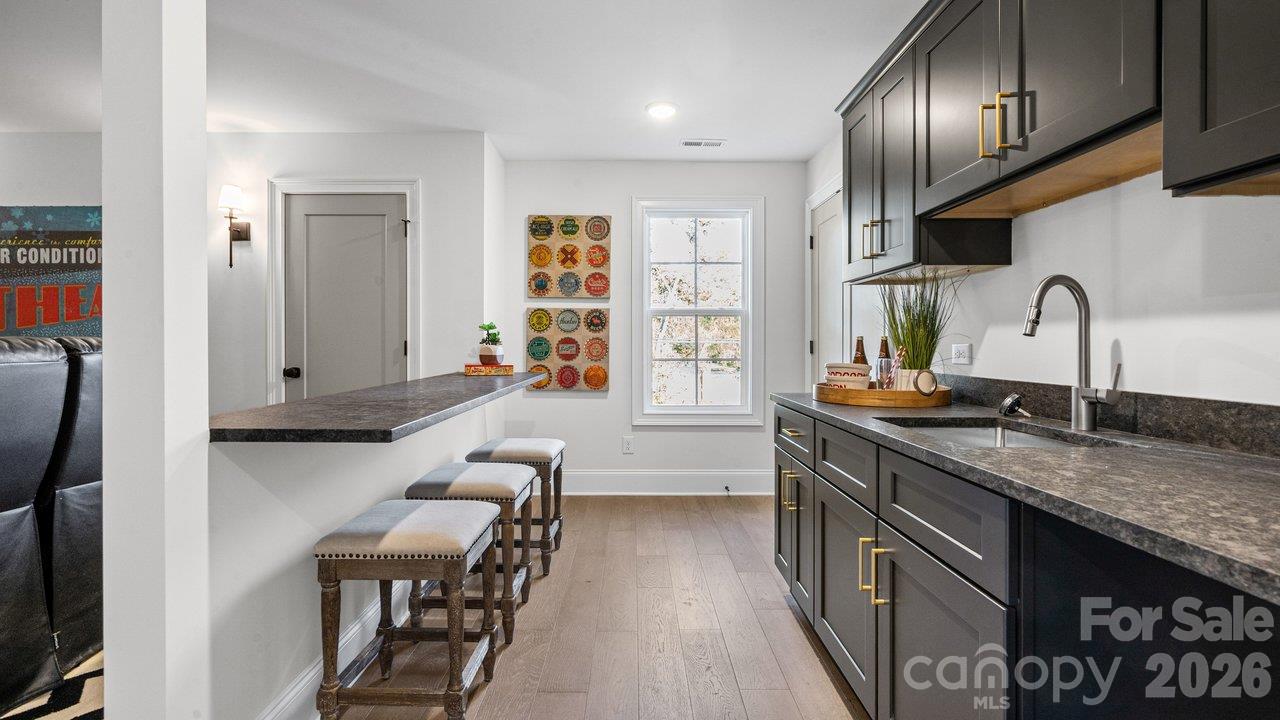 Single Family Residence at 6910 Alexander Road, Charlotte, photo 20 of 37