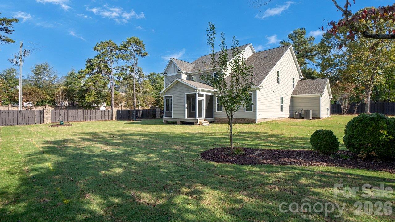 Single Family Residence at 6910 Alexander Road, Charlotte, photo 32 of 37