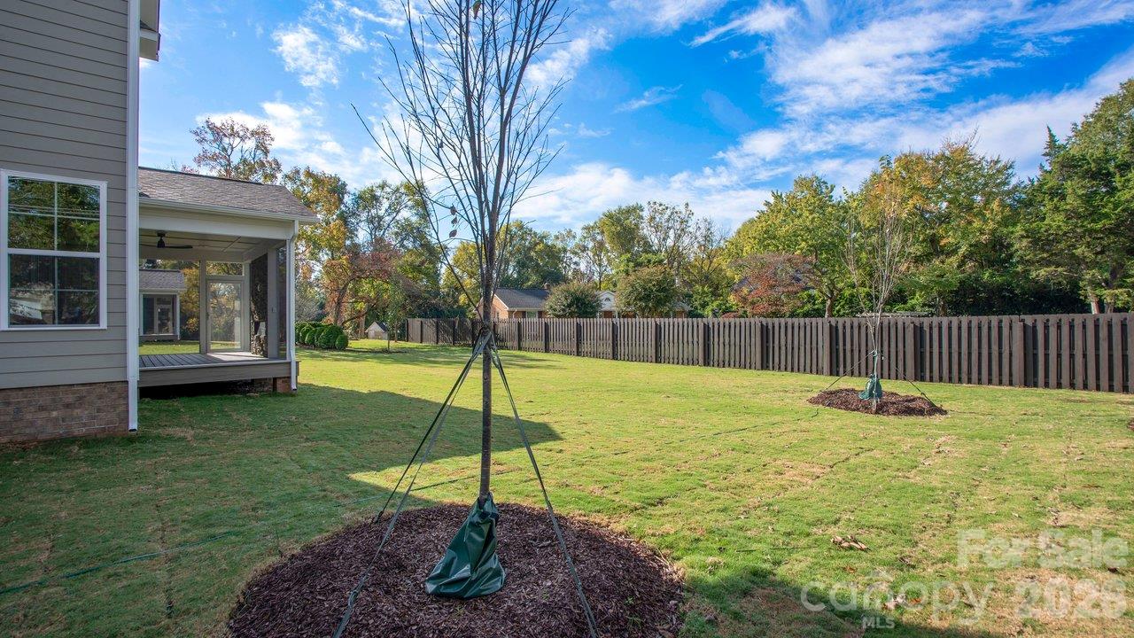 Single Family Residence at 6910 Alexander Road, Charlotte, photo 34 of 37