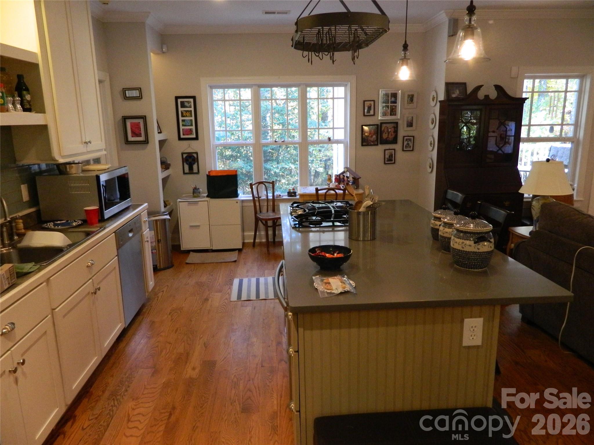 Single Family Residence at 4307 Partridge Court SE, Lenoir, photo 11 of 51