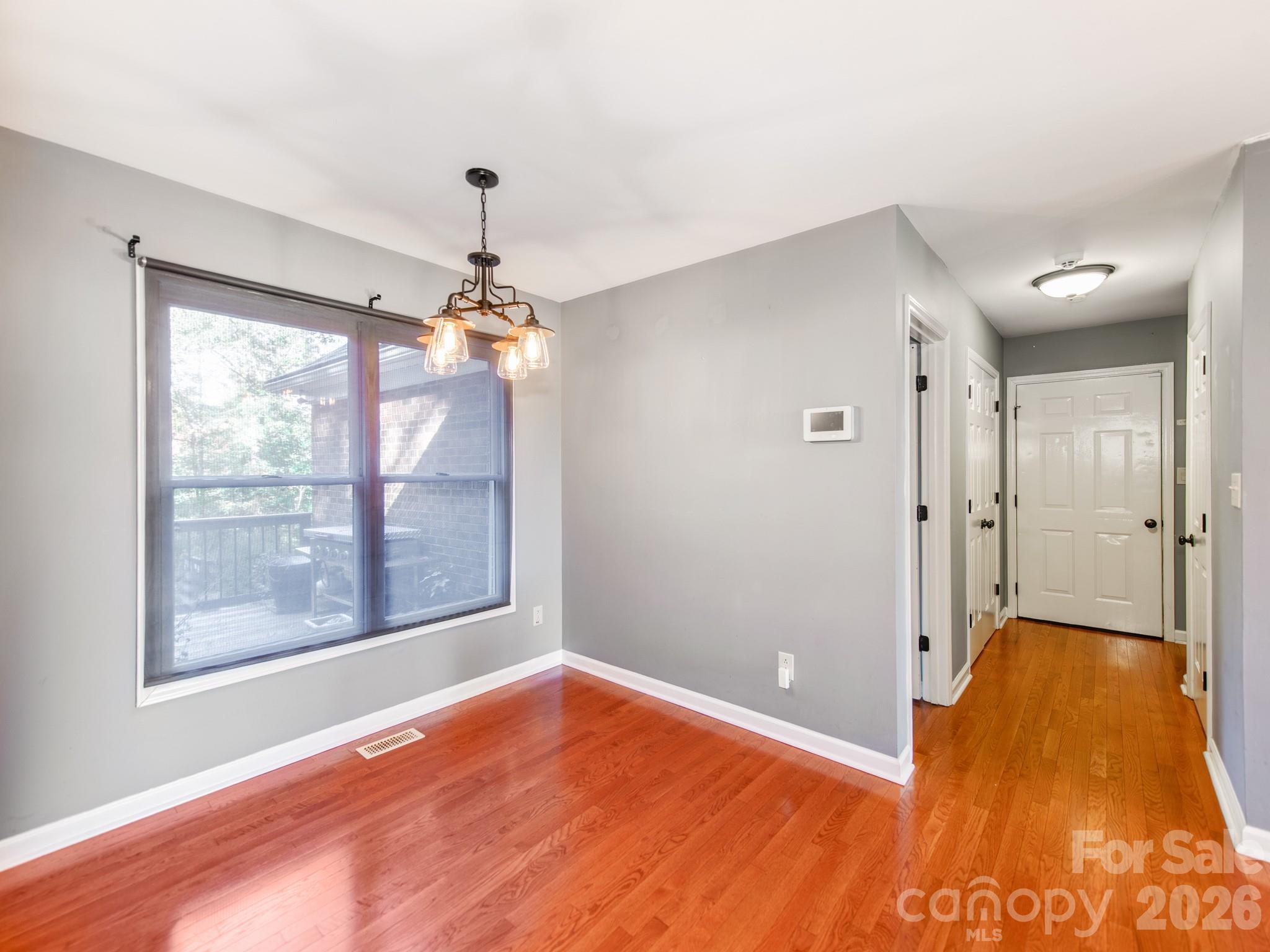 Single Family Residence at 184 Foxglove Drive, Statesville, photo 19 of 39