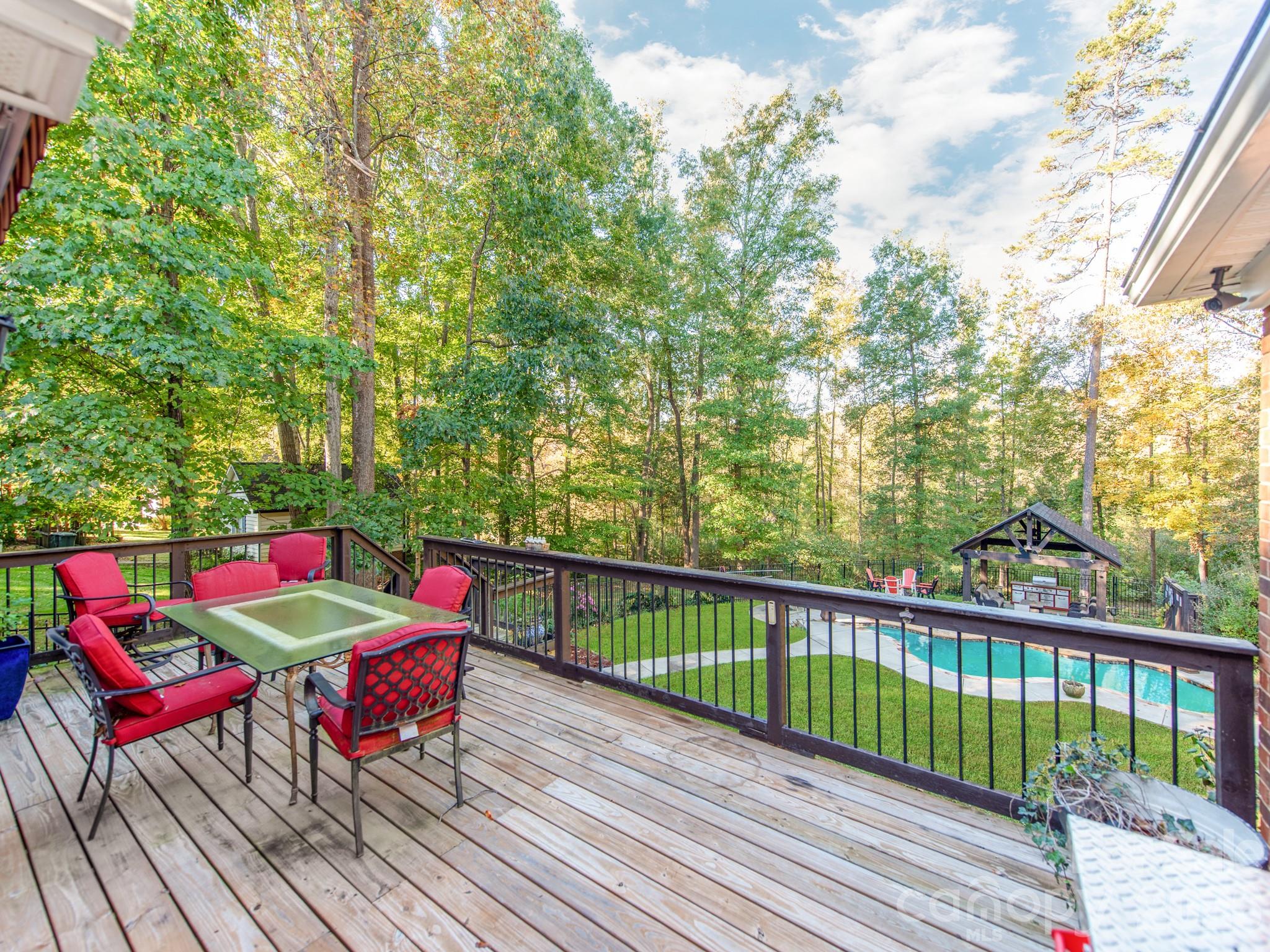 Single Family Residence at 184 Foxglove Drive, Statesville, photo 34 of 39