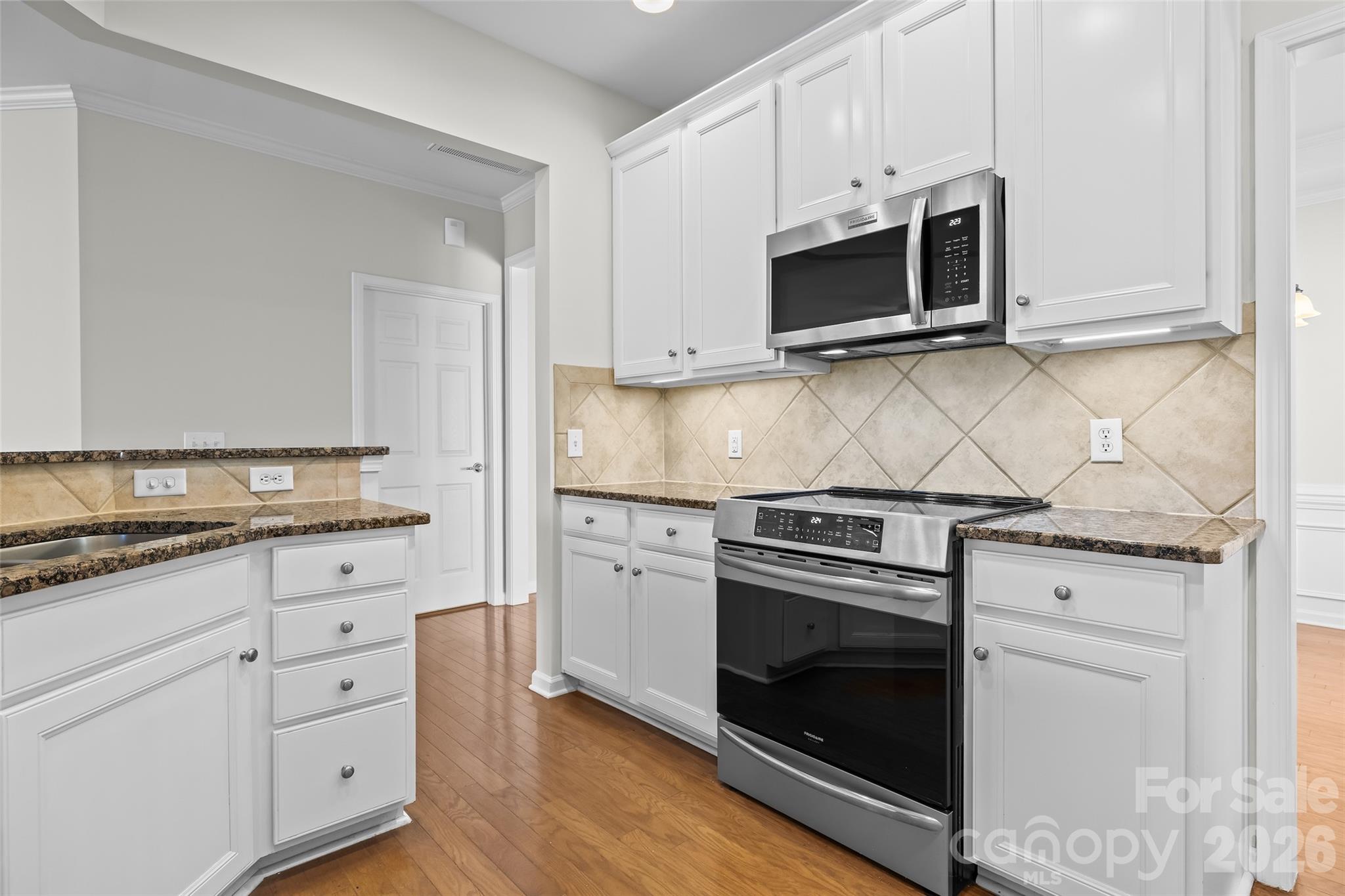 Single Family Residence at 5201 Cressingham Drive, Indian Land, photo 14 of 34