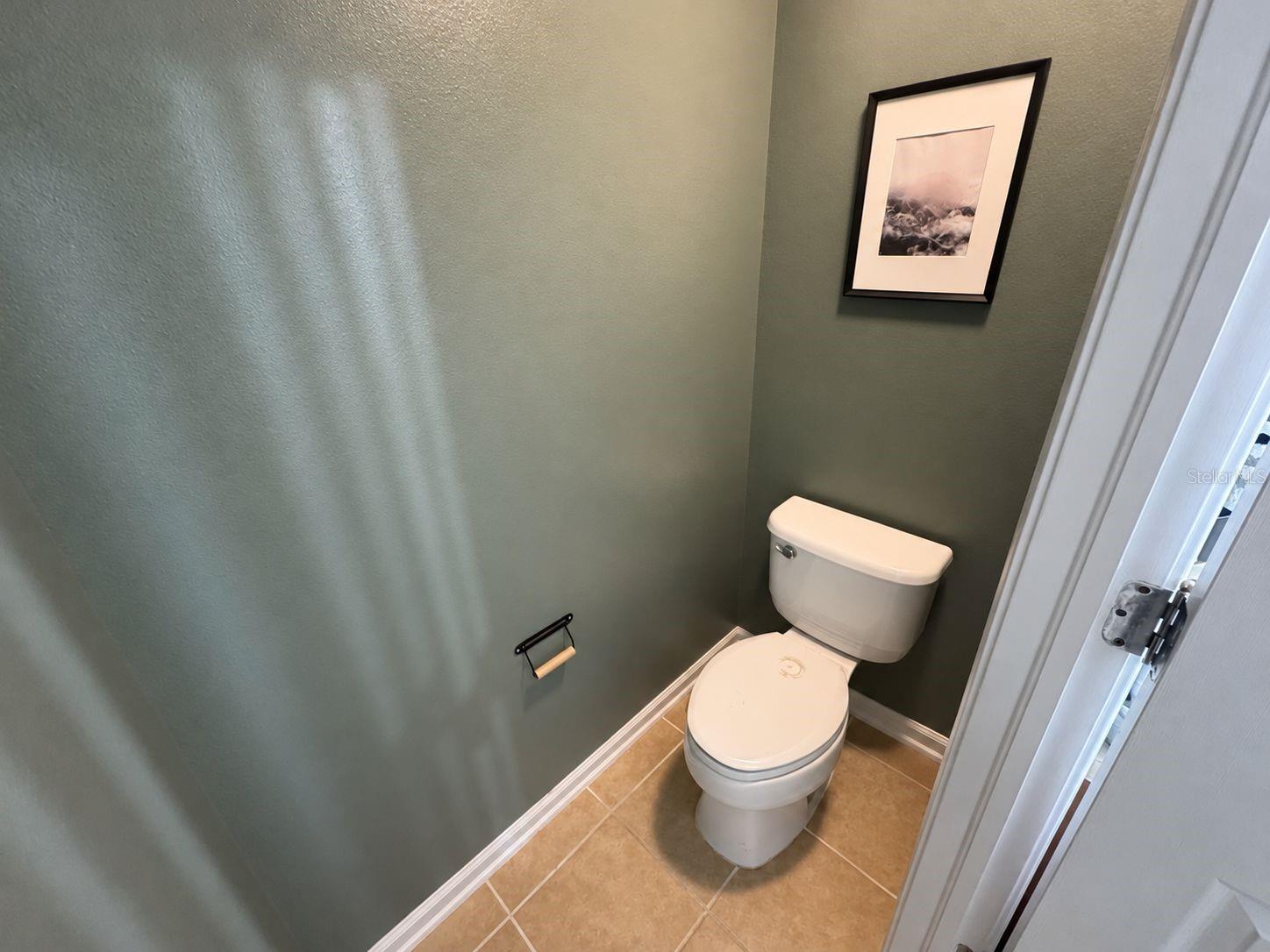 Townhouse at 10204 ESTERO BAY LN, TAMPA, photo 14 of 19