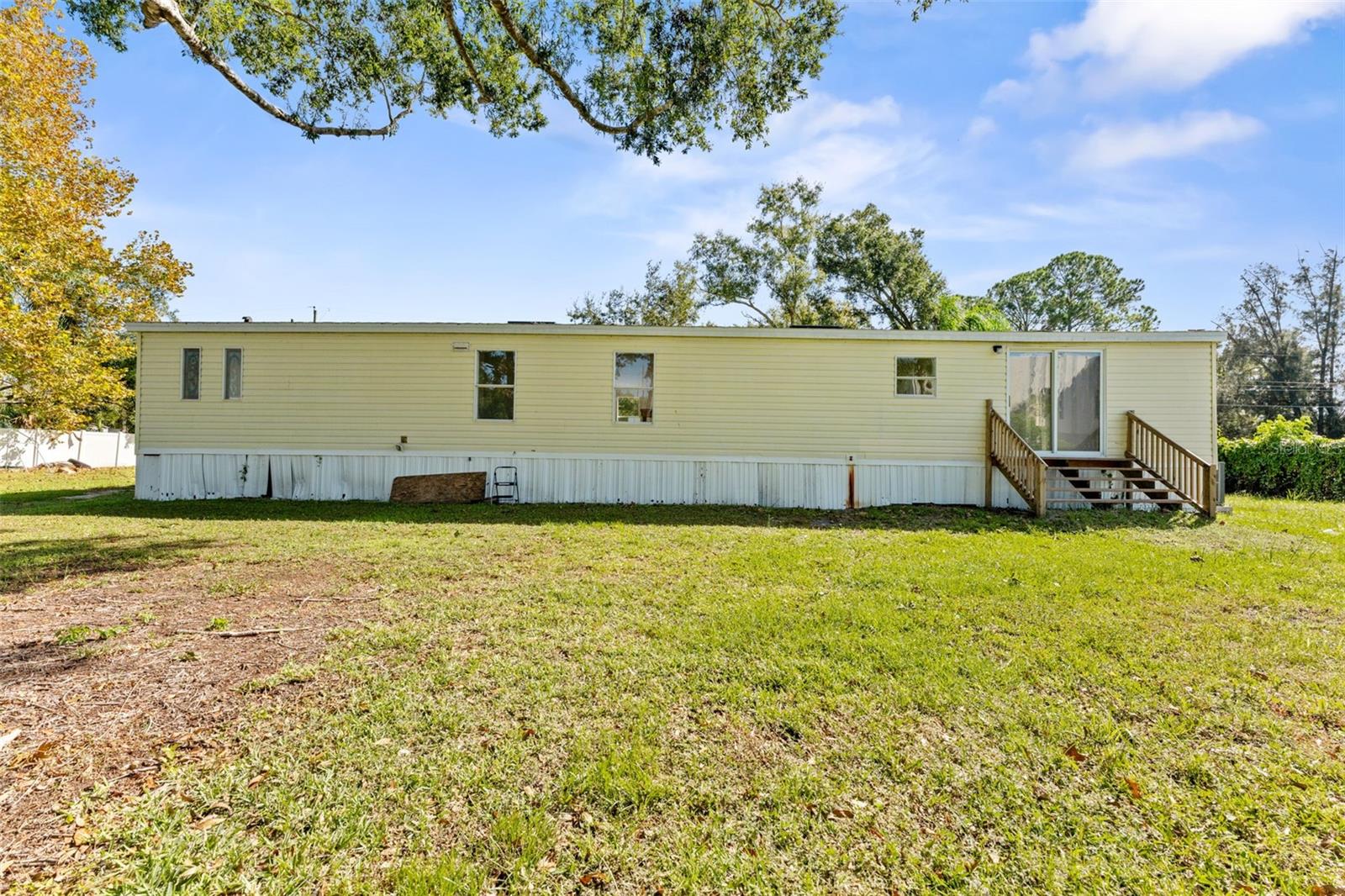 Manufactured Home at 11004 KITTY HAWK DR, TAMPA, photo 36 of 46