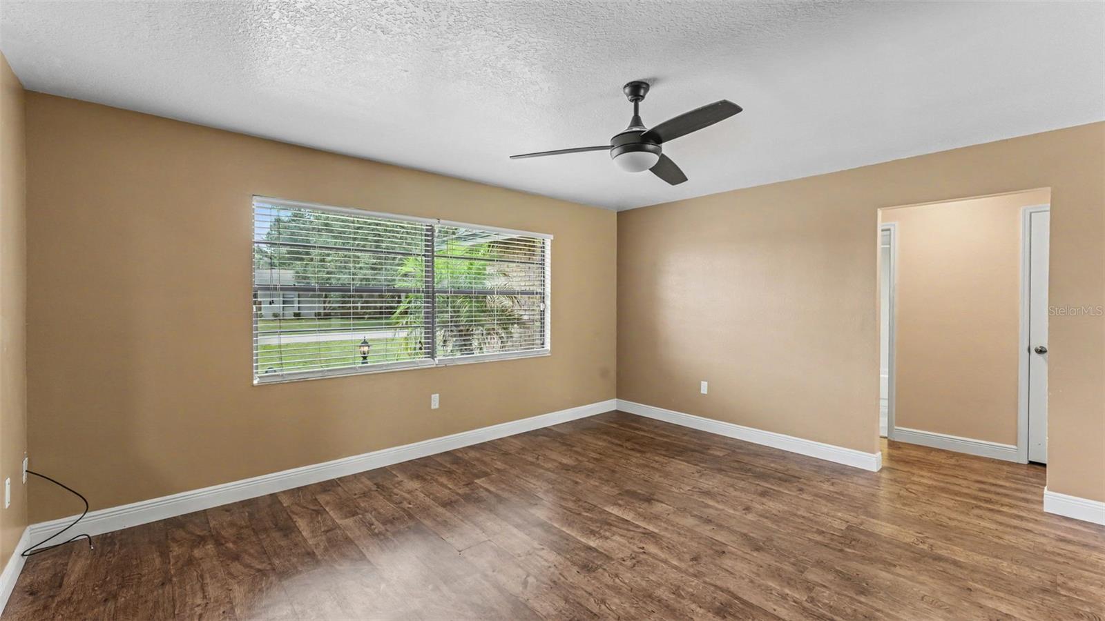 Single Family Residence at 244 JENNY WAY, LAKELAND, photo 6 of 28
