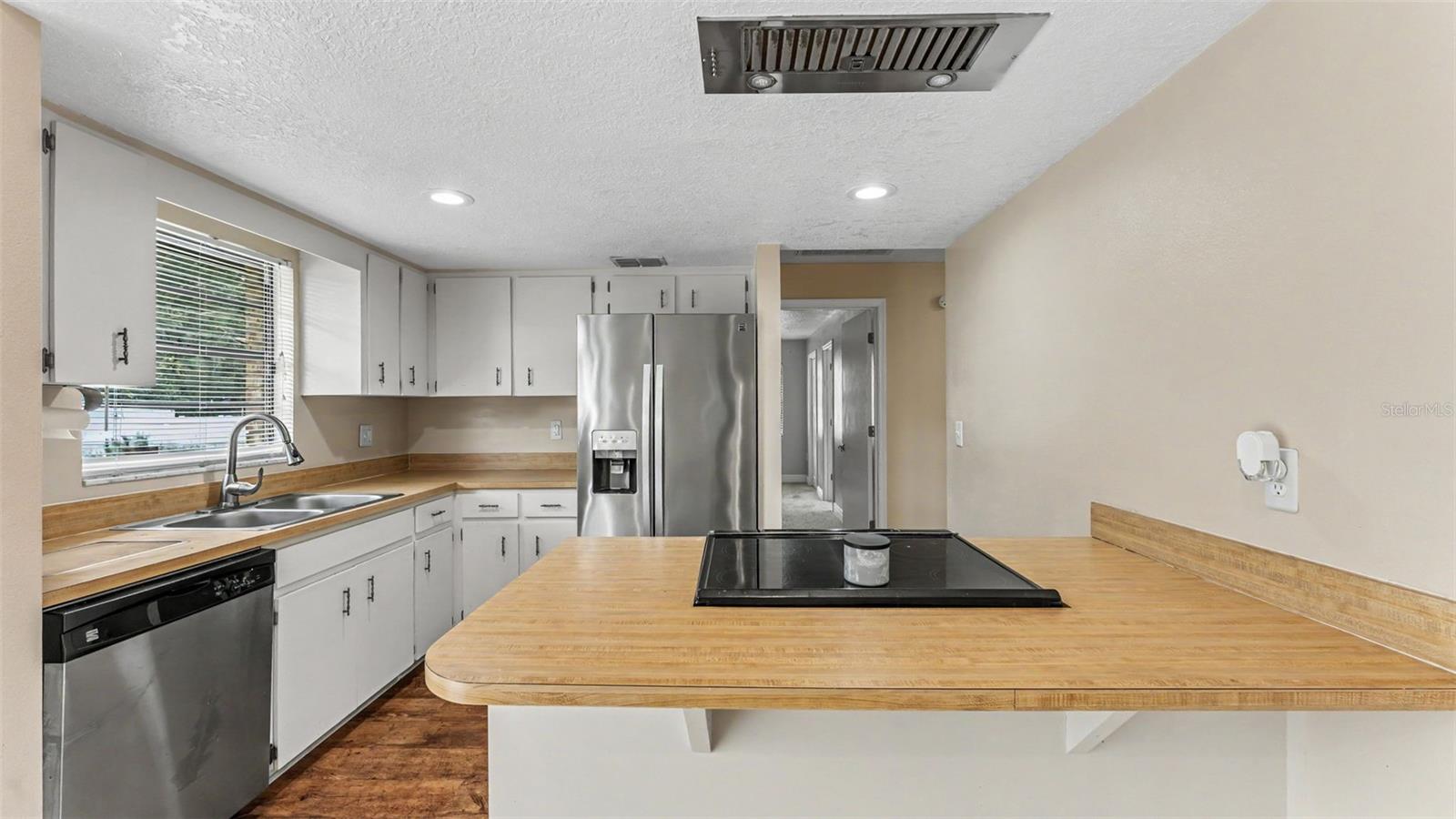 Single Family Residence at 244 JENNY WAY, LAKELAND, photo 10 of 28
