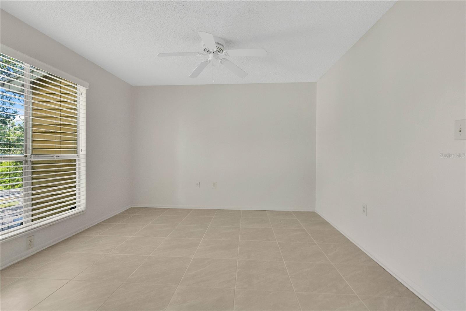 Condominium at 115 112TH AVE NE #617, ST PETERSBURG, photo 5 of 23