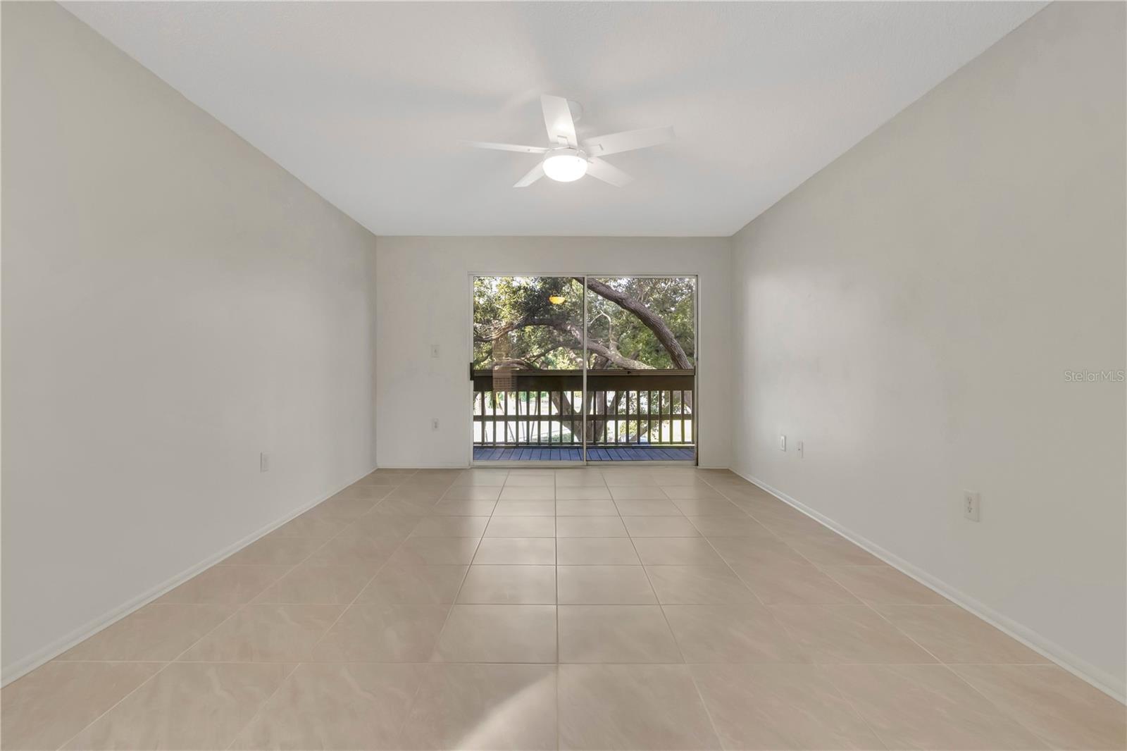 Condominium at 115 112TH AVE NE #617, ST PETERSBURG, photo 11 of 23