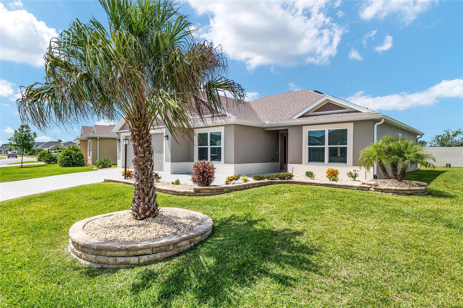 Single Family Residence at 1636 MCLUCAS LN, THE VILLAGES, photo 3 of 3