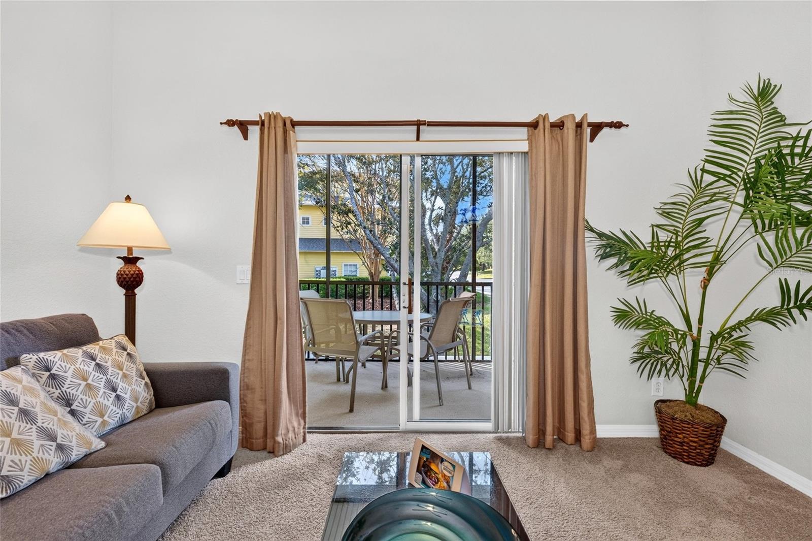 Condominium at 312 LUCAYA LOOP #312, DAVENPORT, photo 11 of 30