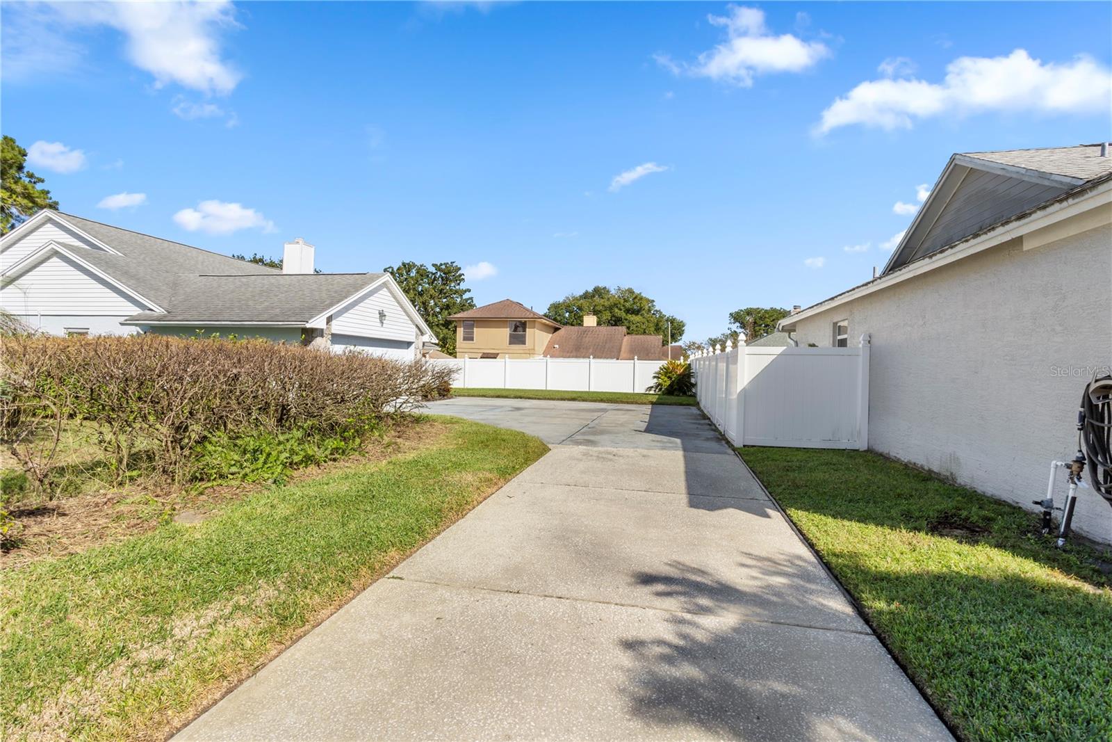 Single Family Residence at 3755 SAINT LUCIE CT, WINTER SPRINGS, photo 30 of 32