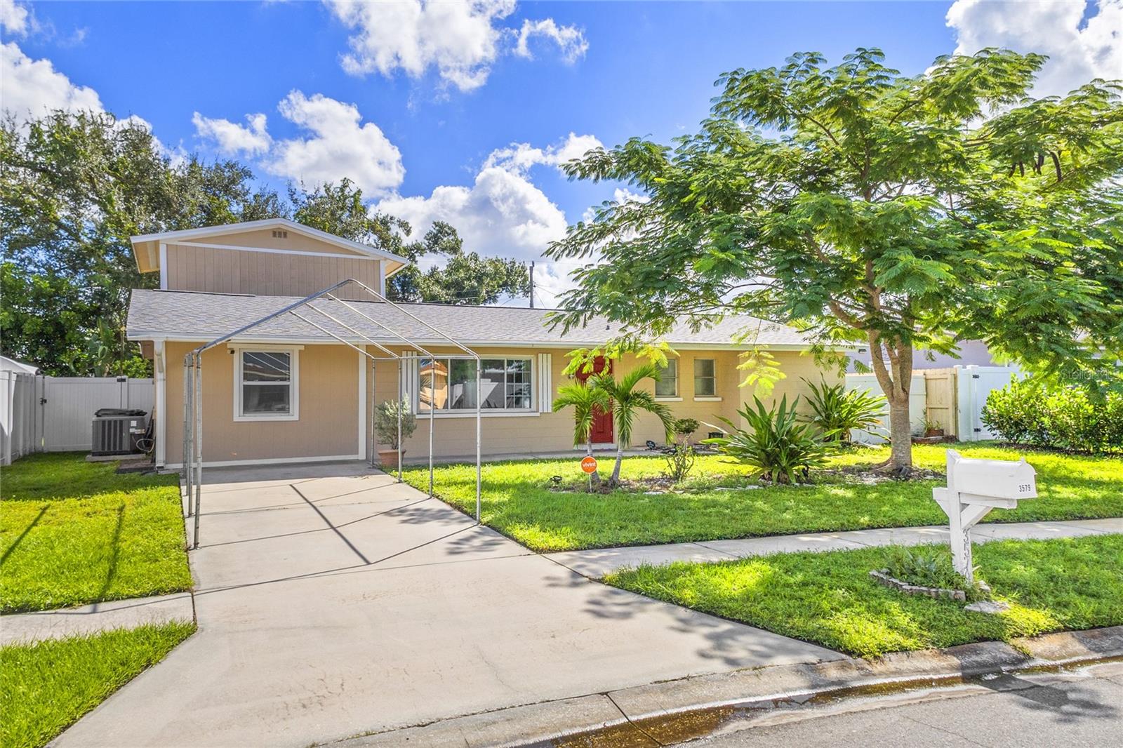 Single Family Residence at 3579 BALI DR, SARASOTA, photo 3 of 47