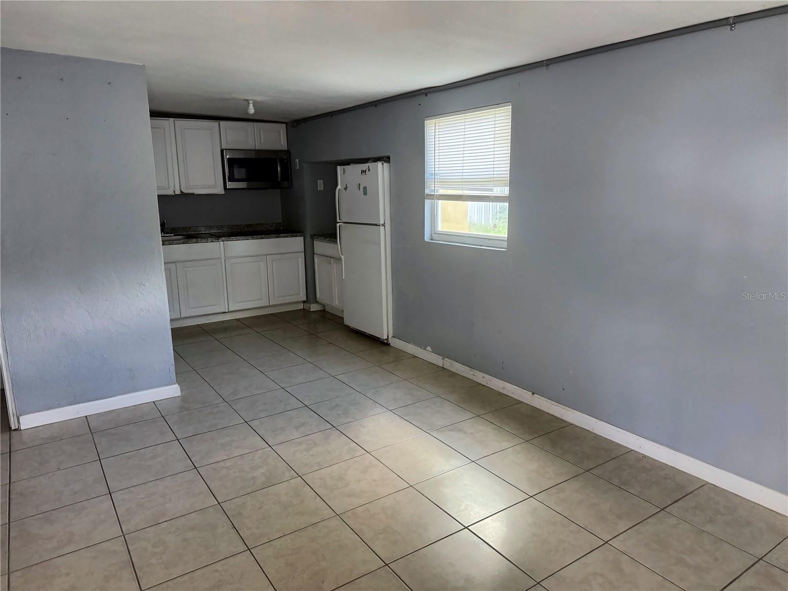 Single Family Residence at 5616 24TH ST E, BRADENTON, photo 6 of 12