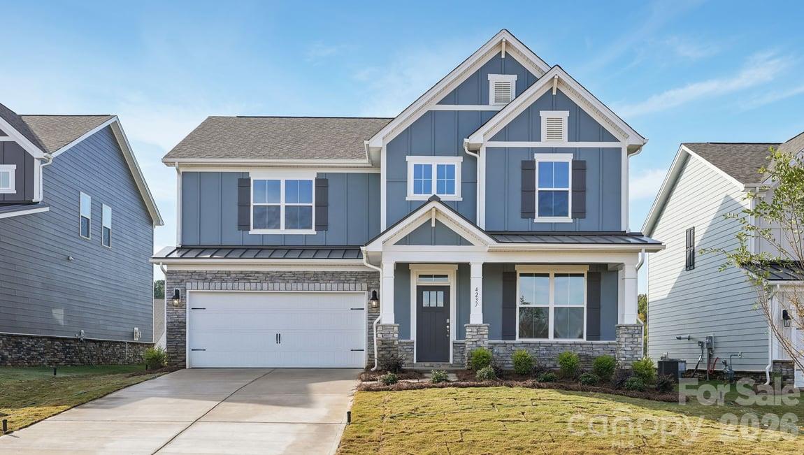 Single Family Residence at 4237 Round Table Drive, Gastonia, photo 2 of 48