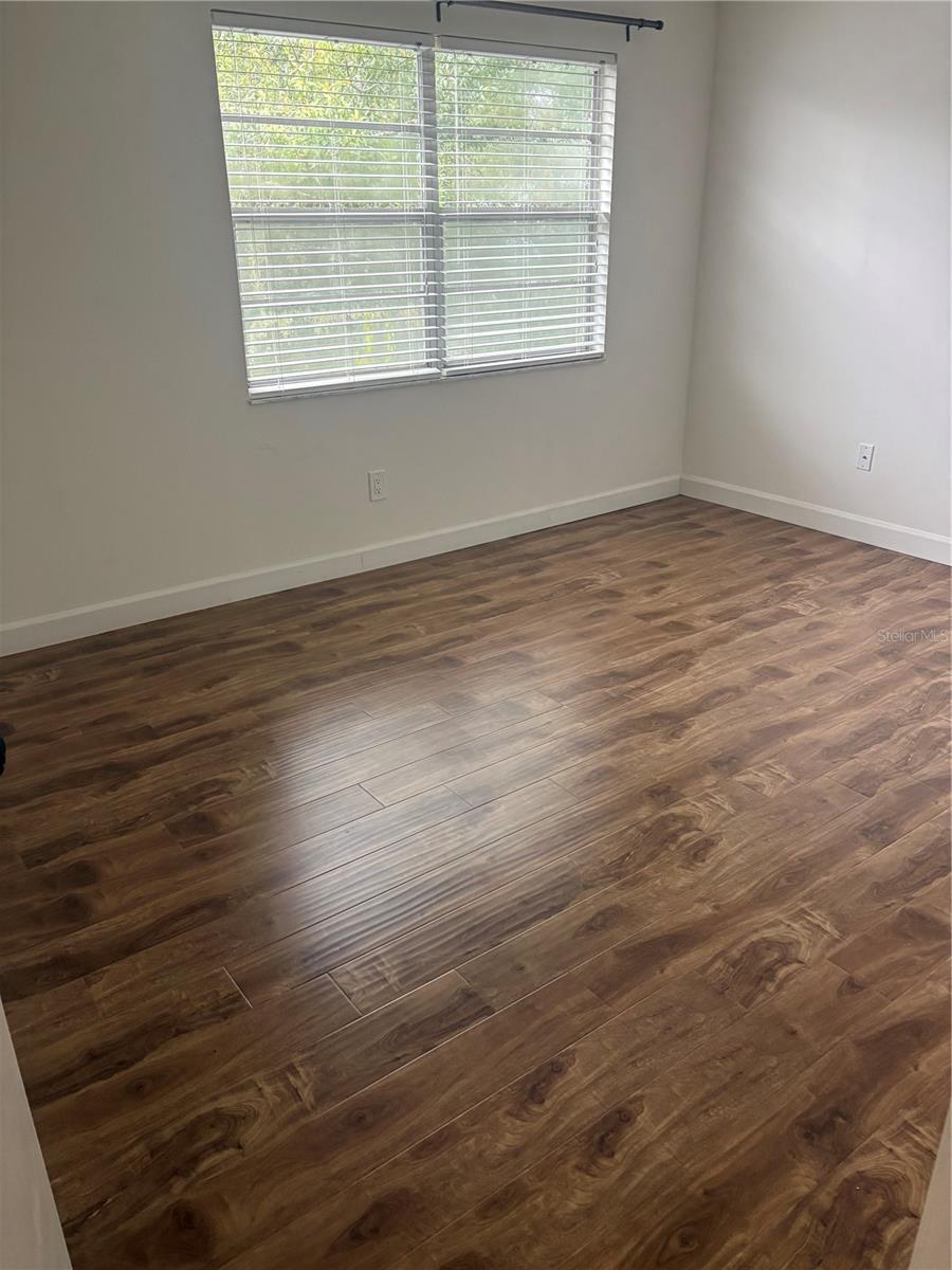 Room # 2 . - 14116 VILLAGE TERRACE DR, TAMPA