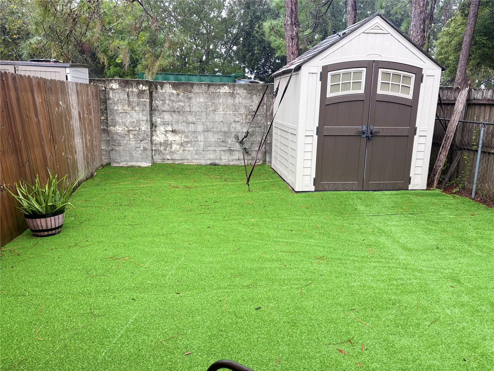 Backyard - 14116 VILLAGE TERRACE DR, TAMPA