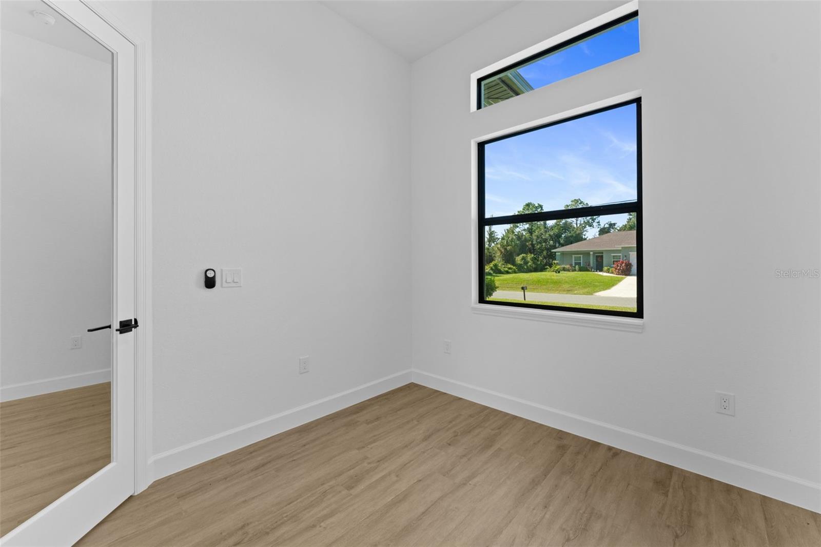 Single Family Residence at 2426 CHIPLEY AVE, NORTH PORT, photo 10 of 39