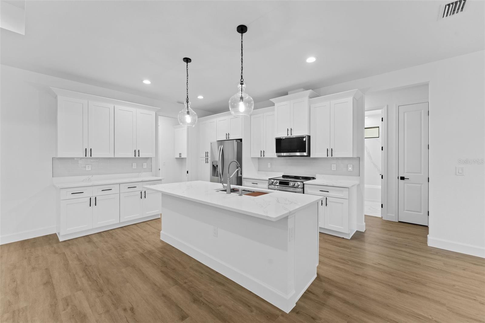 Single Family Residence at 2426 CHIPLEY AVE, NORTH PORT, photo 13 of 39