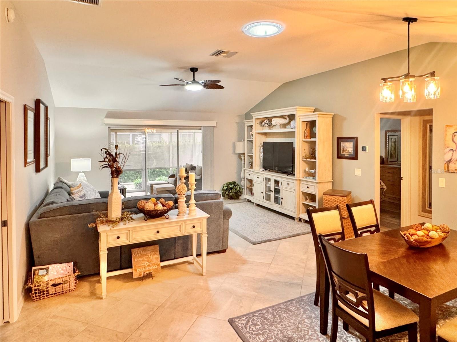 Dining/ Living Room - 2268 SUTTON TER, THE VILLAGES