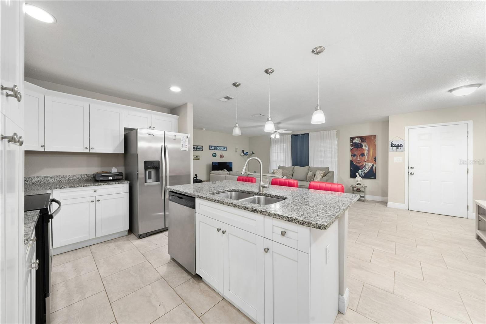 Single Family Residence at 12131 AGANA ST, ORLANDO, photo 7 of 28